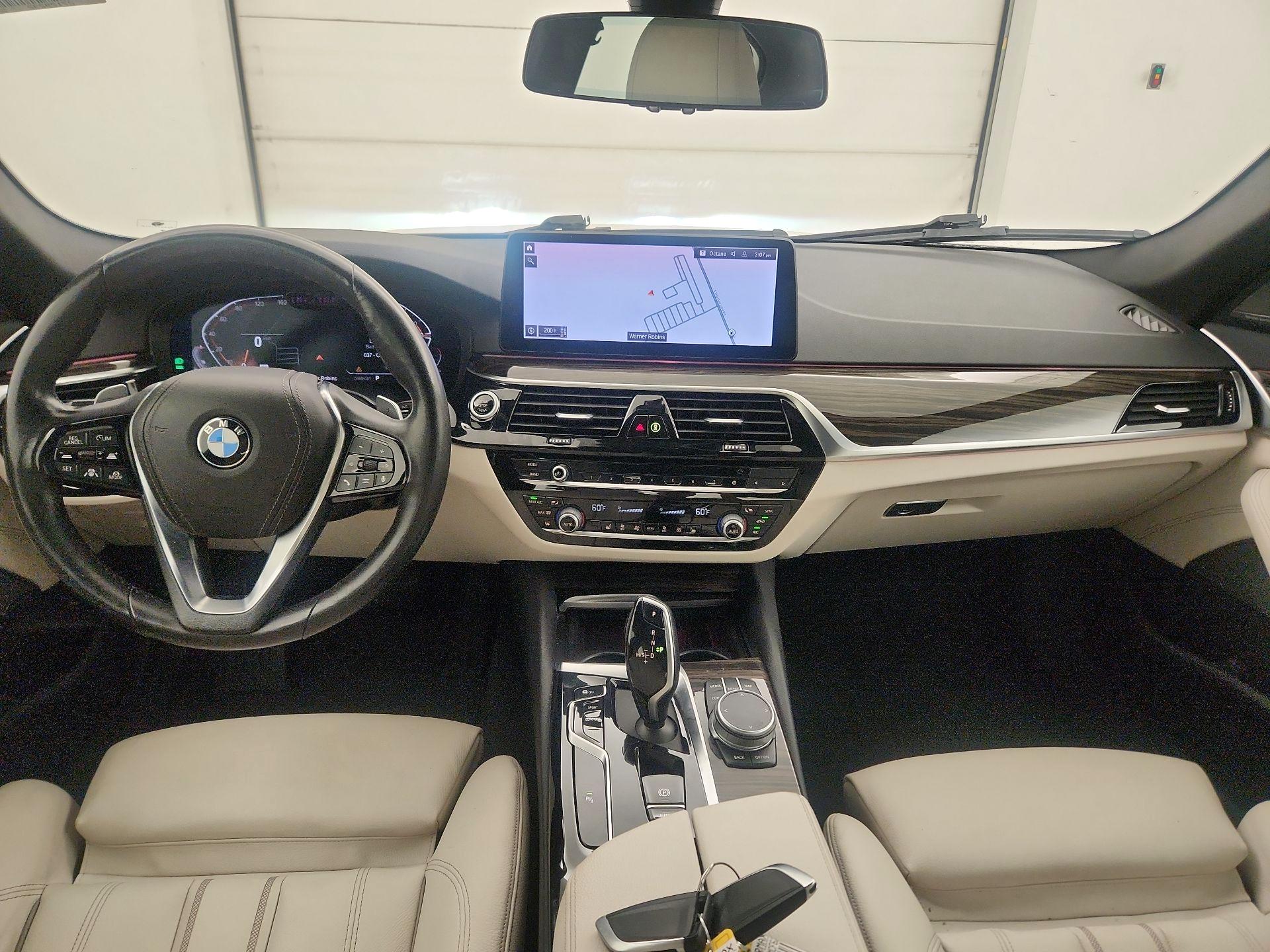Thumbnail: 2021 BMW 5 Series - 9