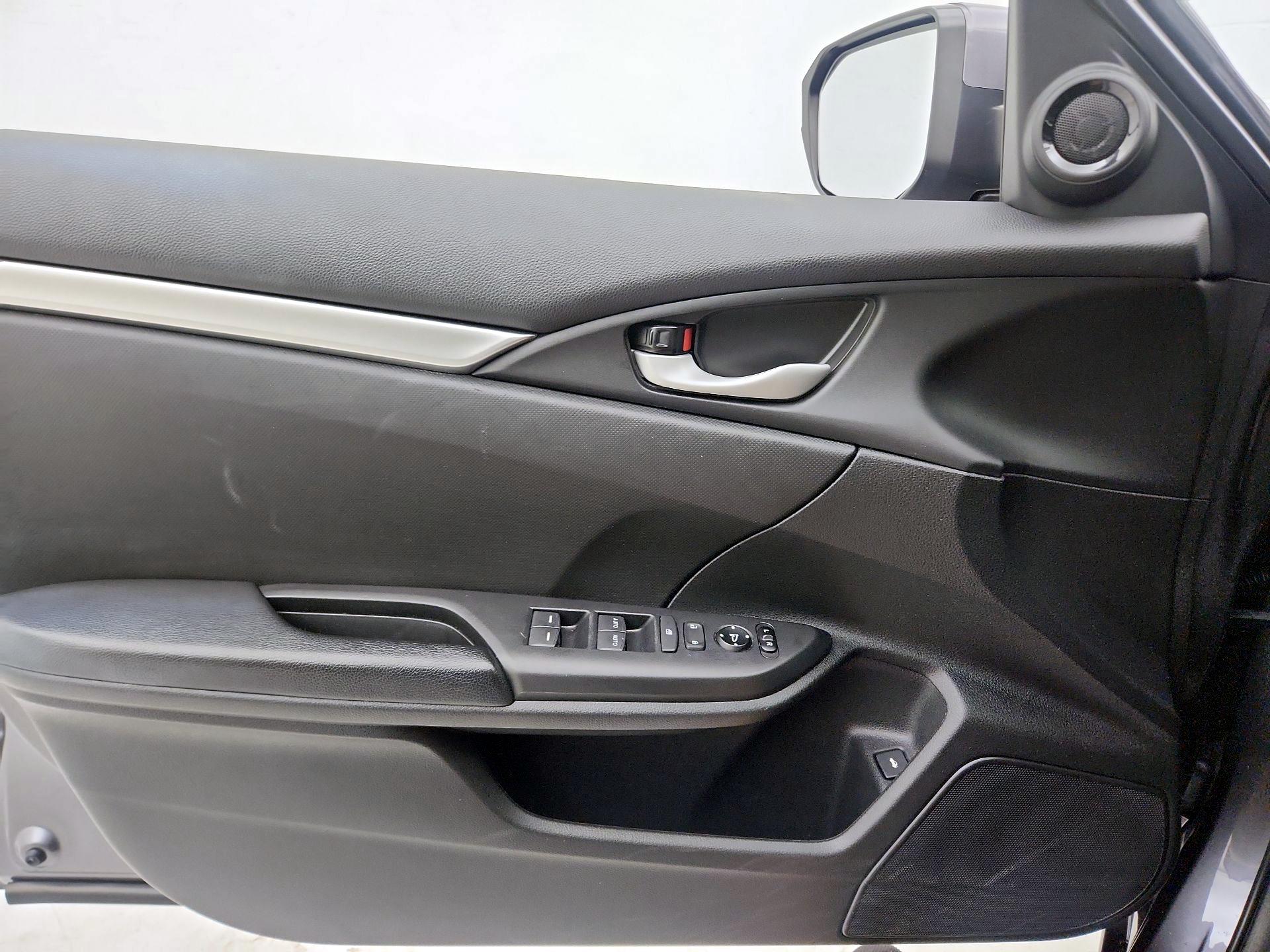 Thumbnail: 2020 Honda Civic - 12