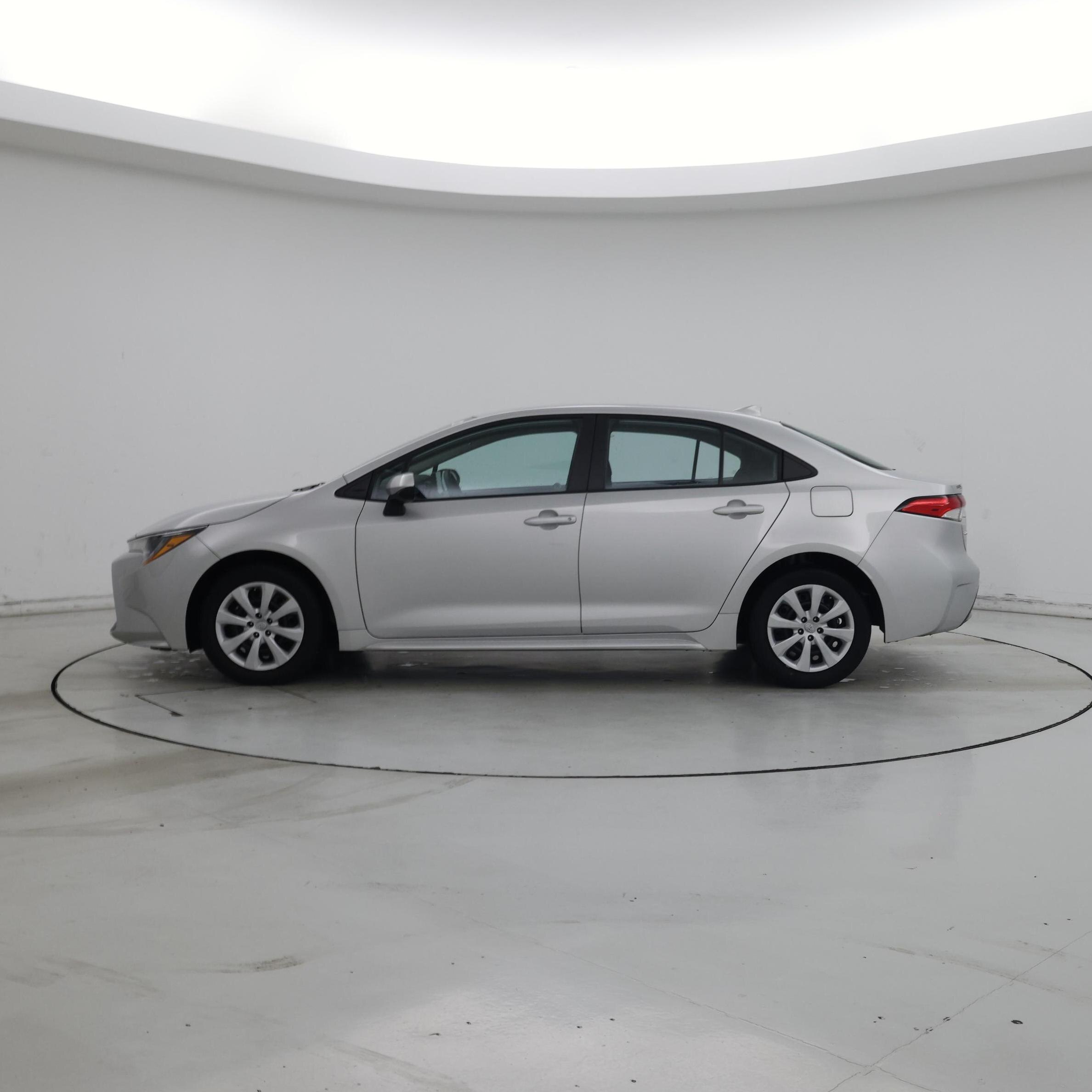 Thumbnail: 2022 Toyota Corolla - 3