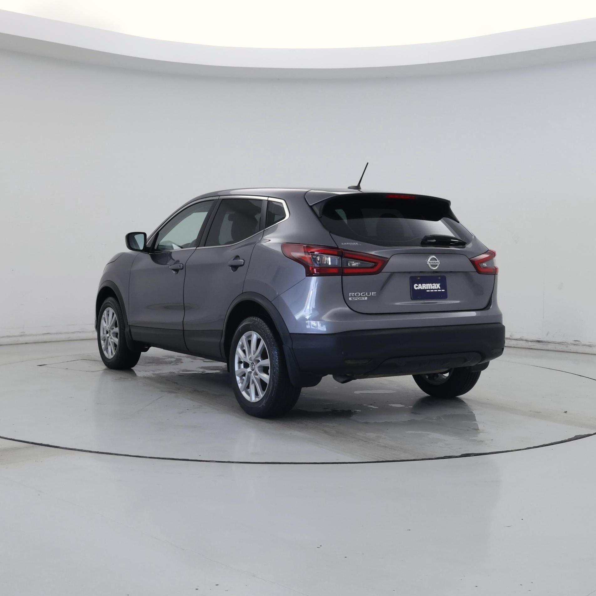 Thumbnail: 2020 Nissan Rogue Sport - 2