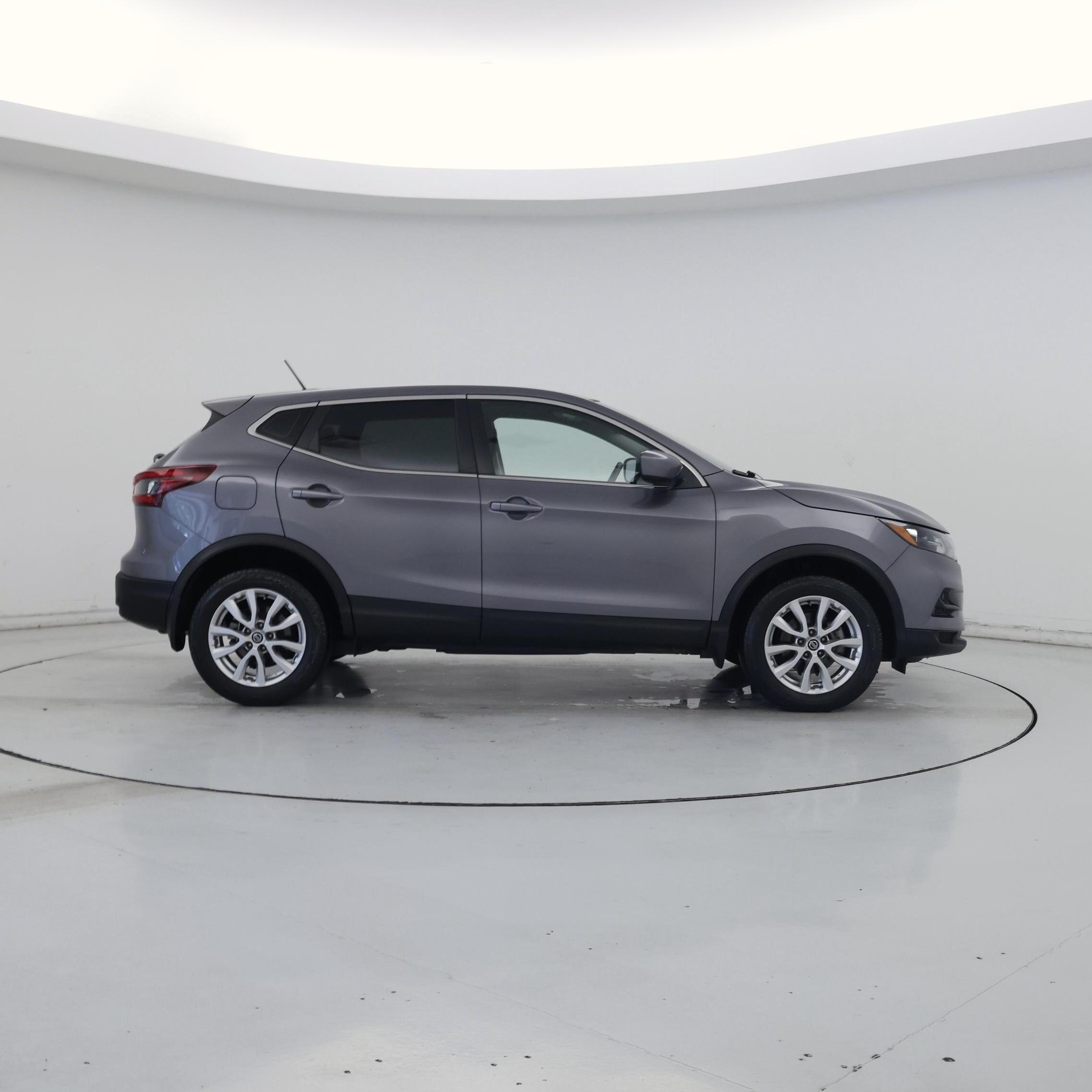 Thumbnail: 2020 Nissan Rogue Sport - 7