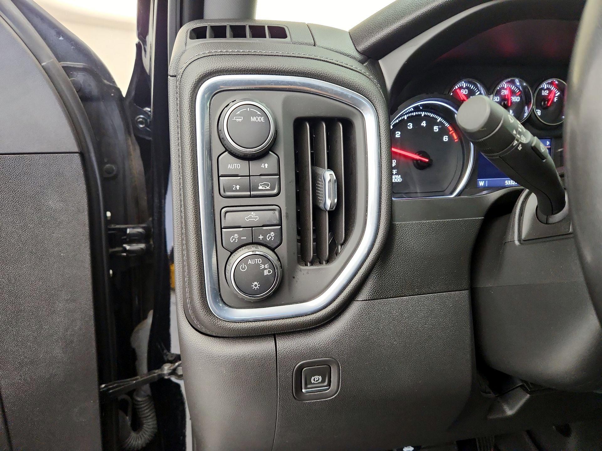 Thumbnail: 2021 Chevrolet Silverado 1500 - 13