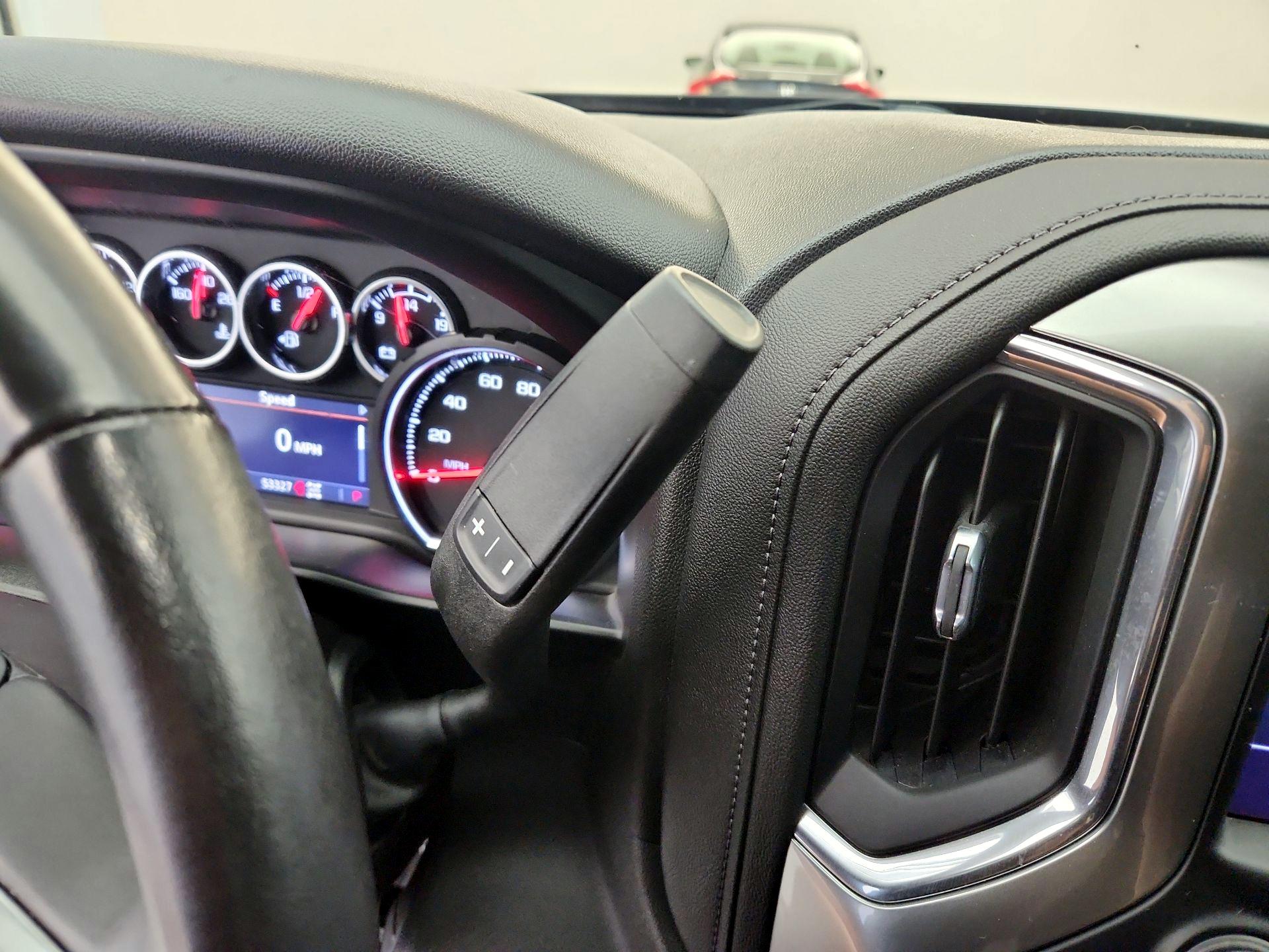 Thumbnail: 2021 Chevrolet Silverado 1500 - 17