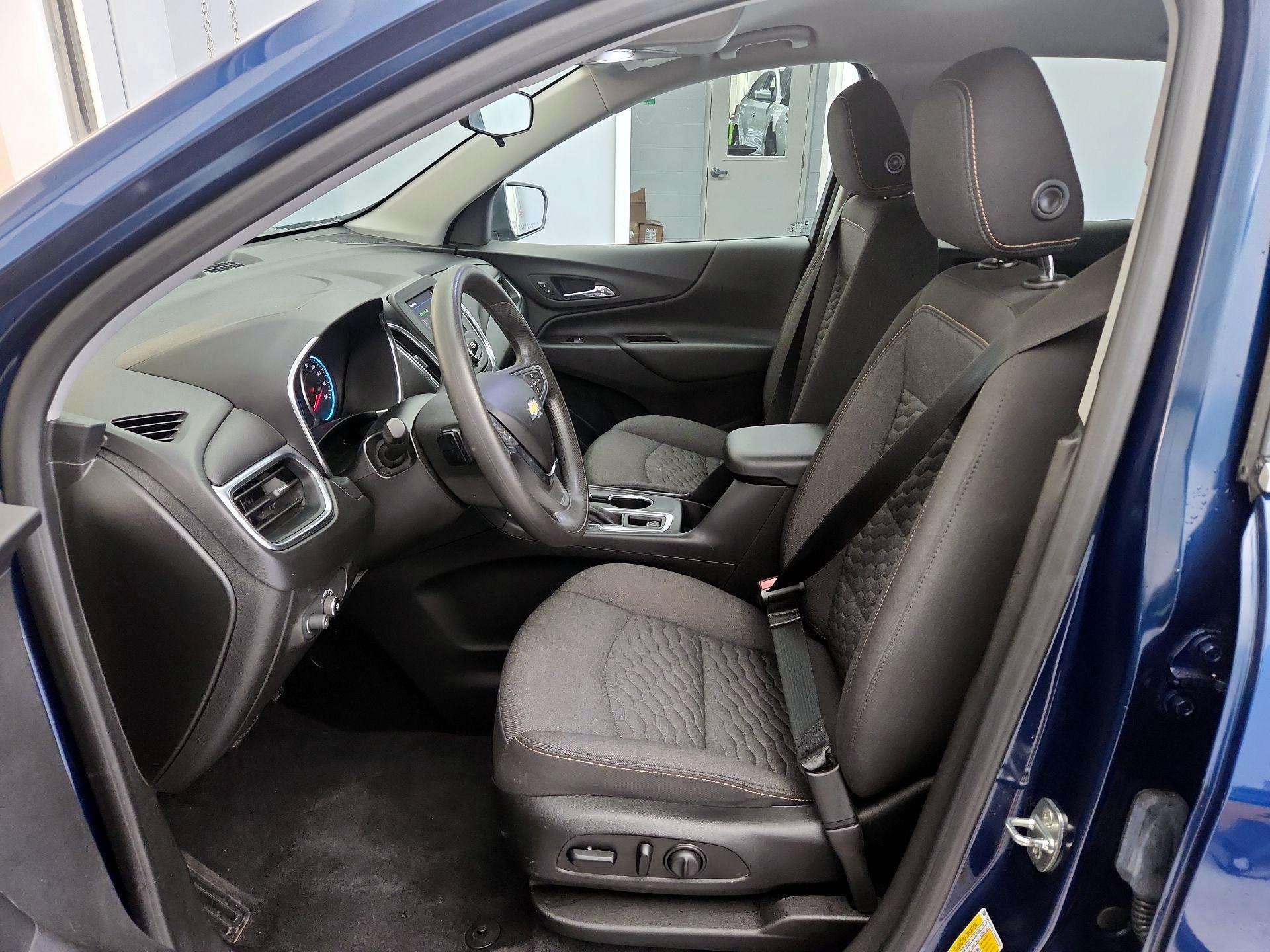 Thumbnail: 2021 Chevrolet Equinox - 11