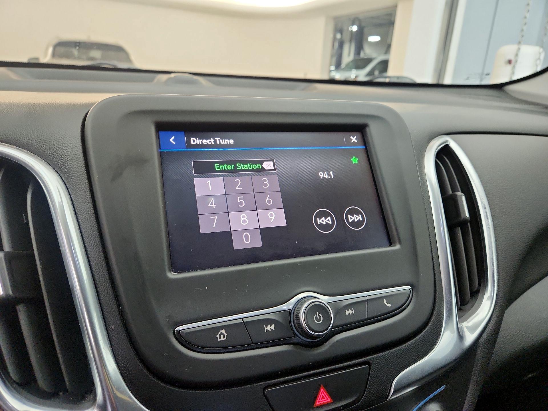 Thumbnail: 2021 Chevrolet Equinox - 15
