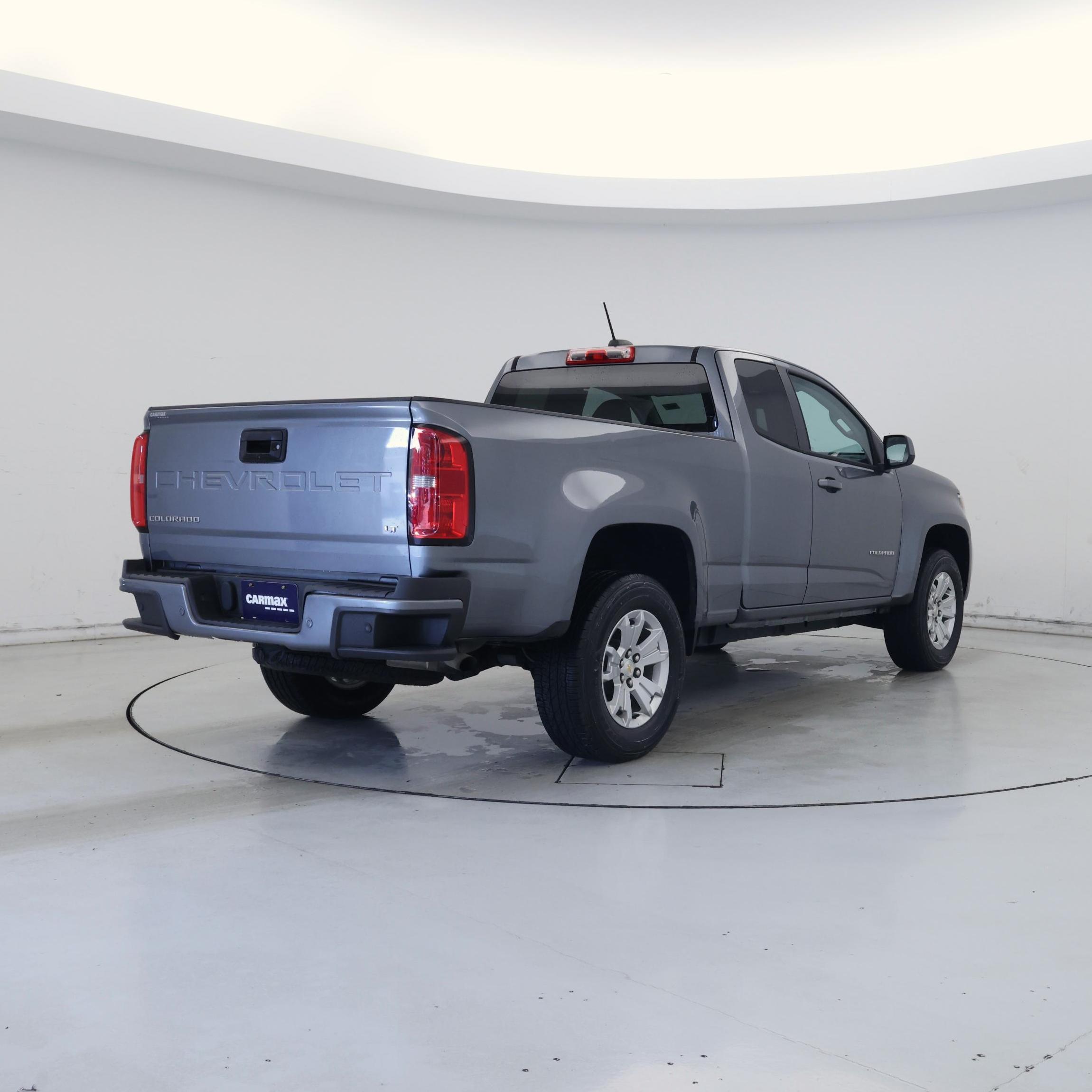 Thumbnail: 2022 Chevrolet Colorado - 8