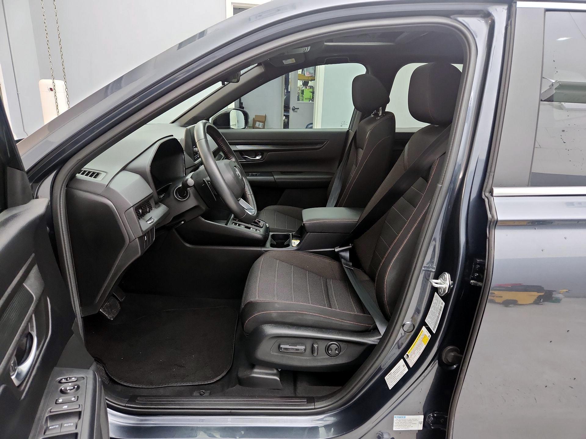 Thumbnail: 2023 Honda CR-V - 11