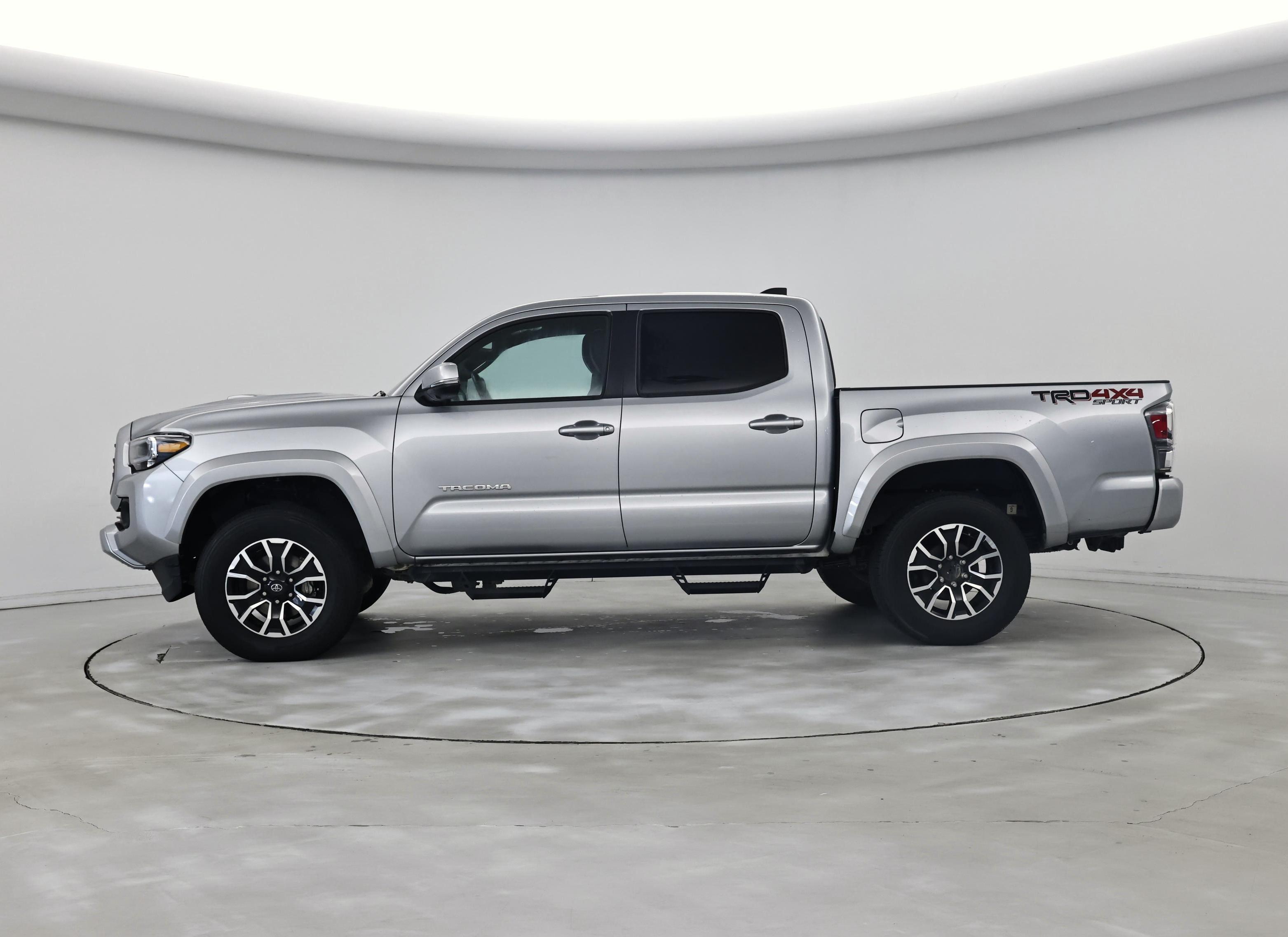 Thumbnail: 2023 Toyota Tacoma - 3