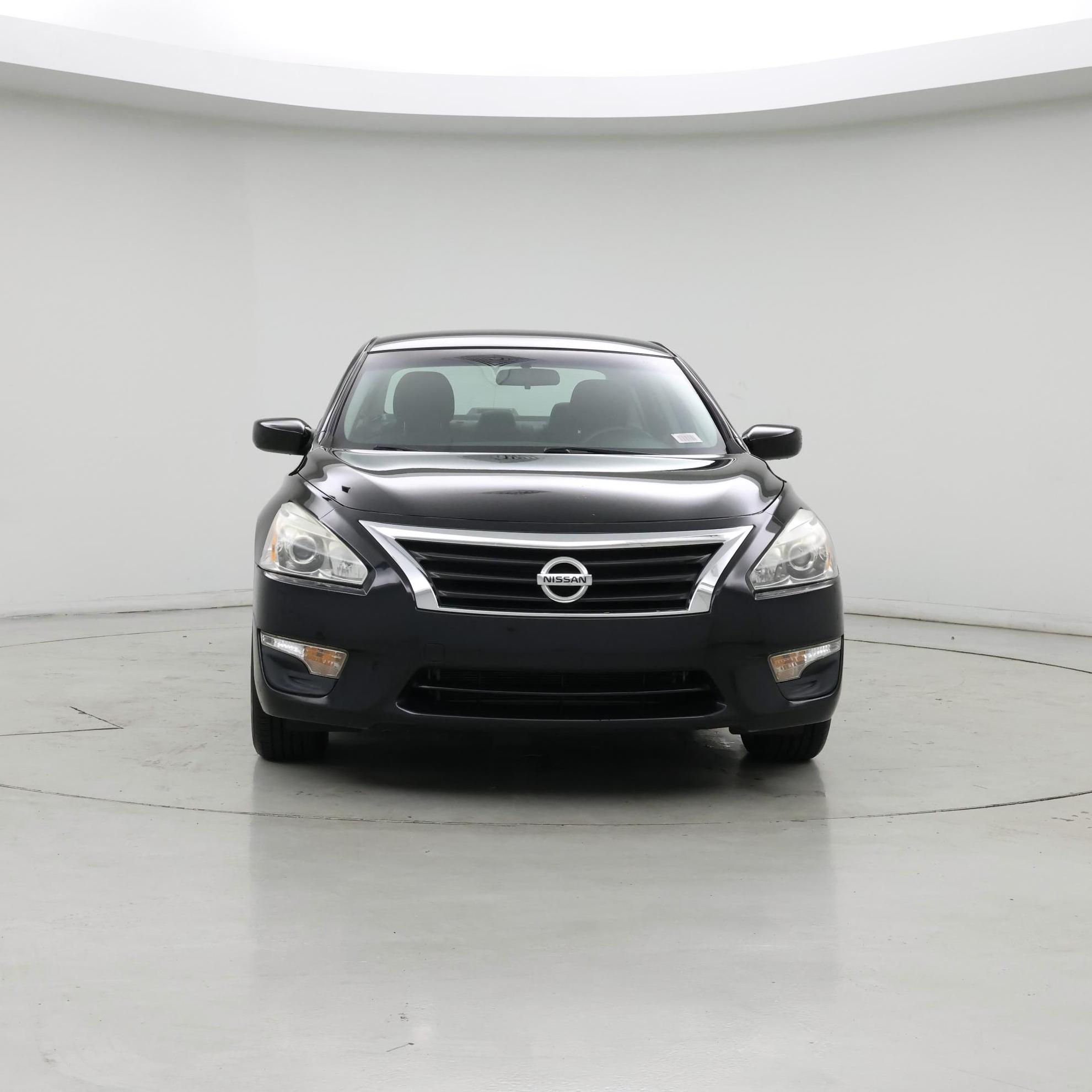 Thumbnail: 2015 Nissan Altima - 5