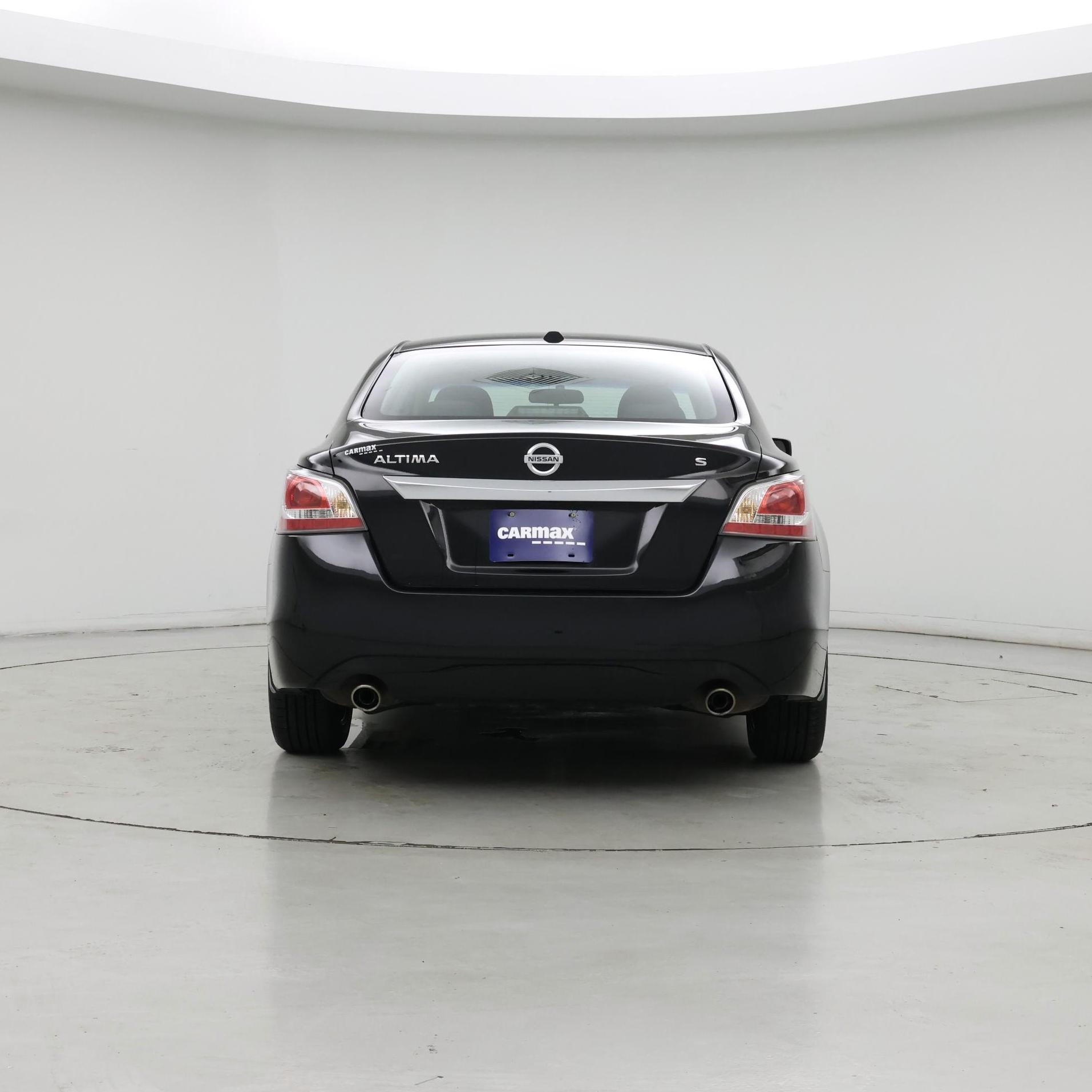 Thumbnail: 2015 Nissan Altima - 6