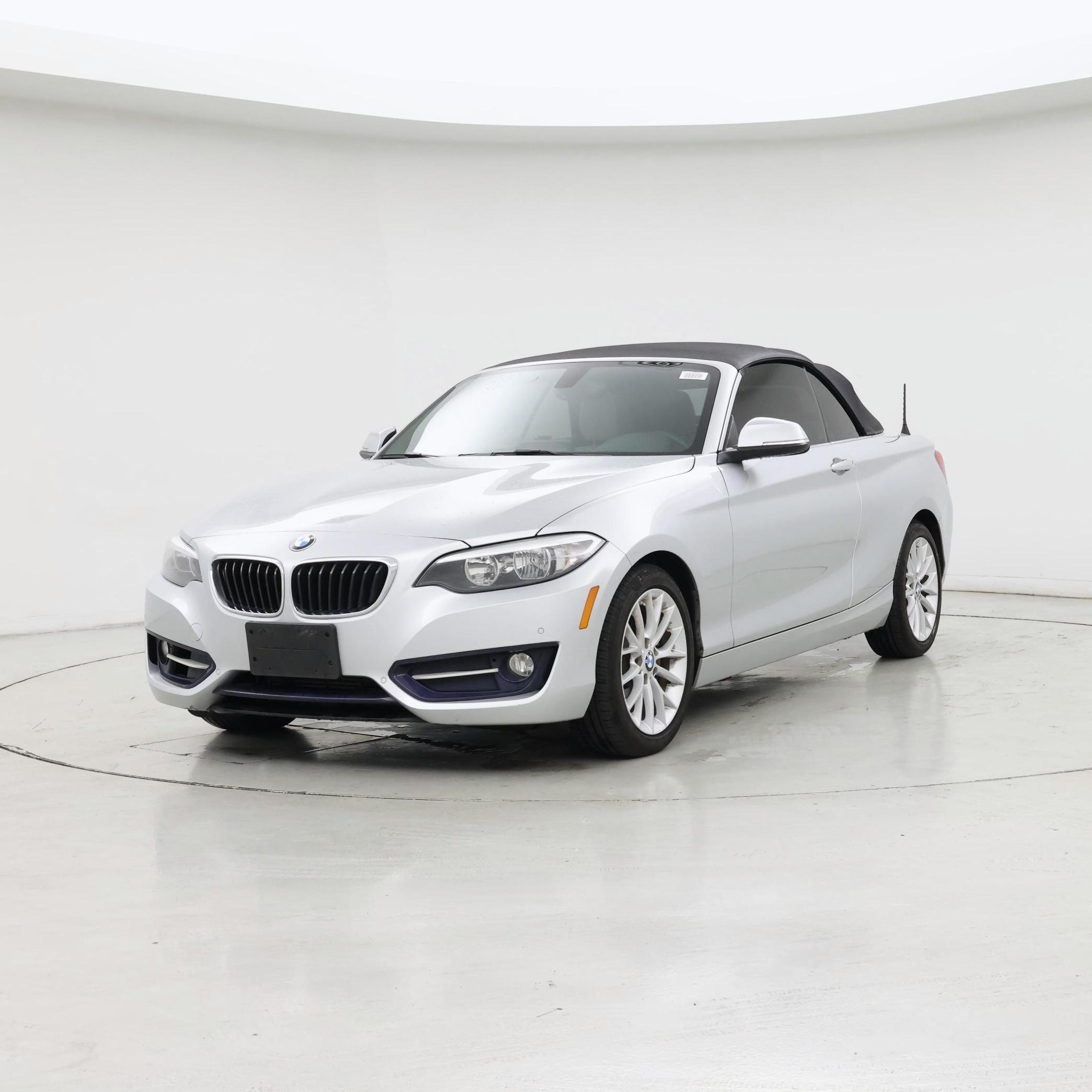 Thumbnail: 2016 BMW 2 Series - 4