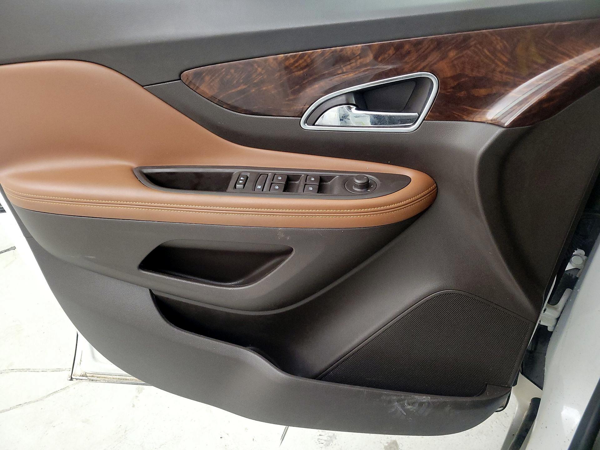 Thumbnail: 2015 Buick Encore - 12