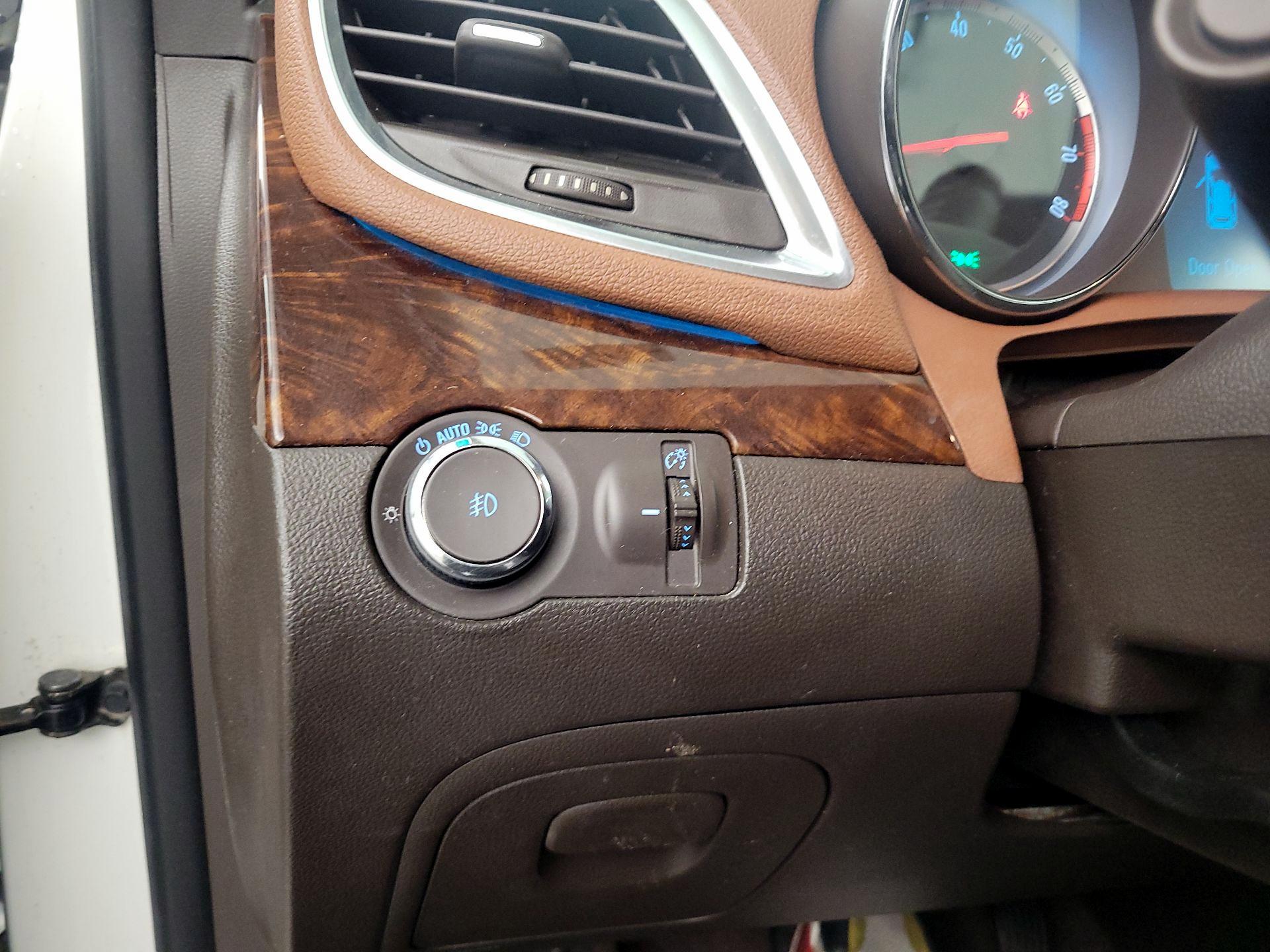 Thumbnail: 2015 Buick Encore - 13