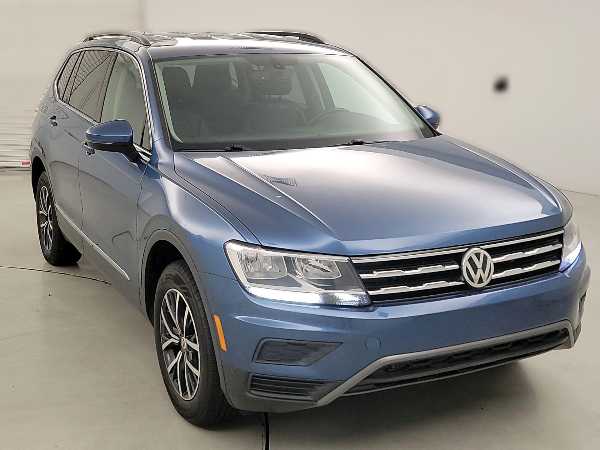 Thumbnail: 2020 Volkswagen Tiguan - 1