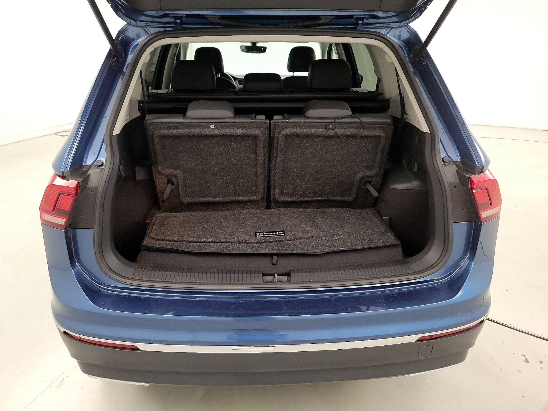 Thumbnail: 2020 Volkswagen Tiguan - 18