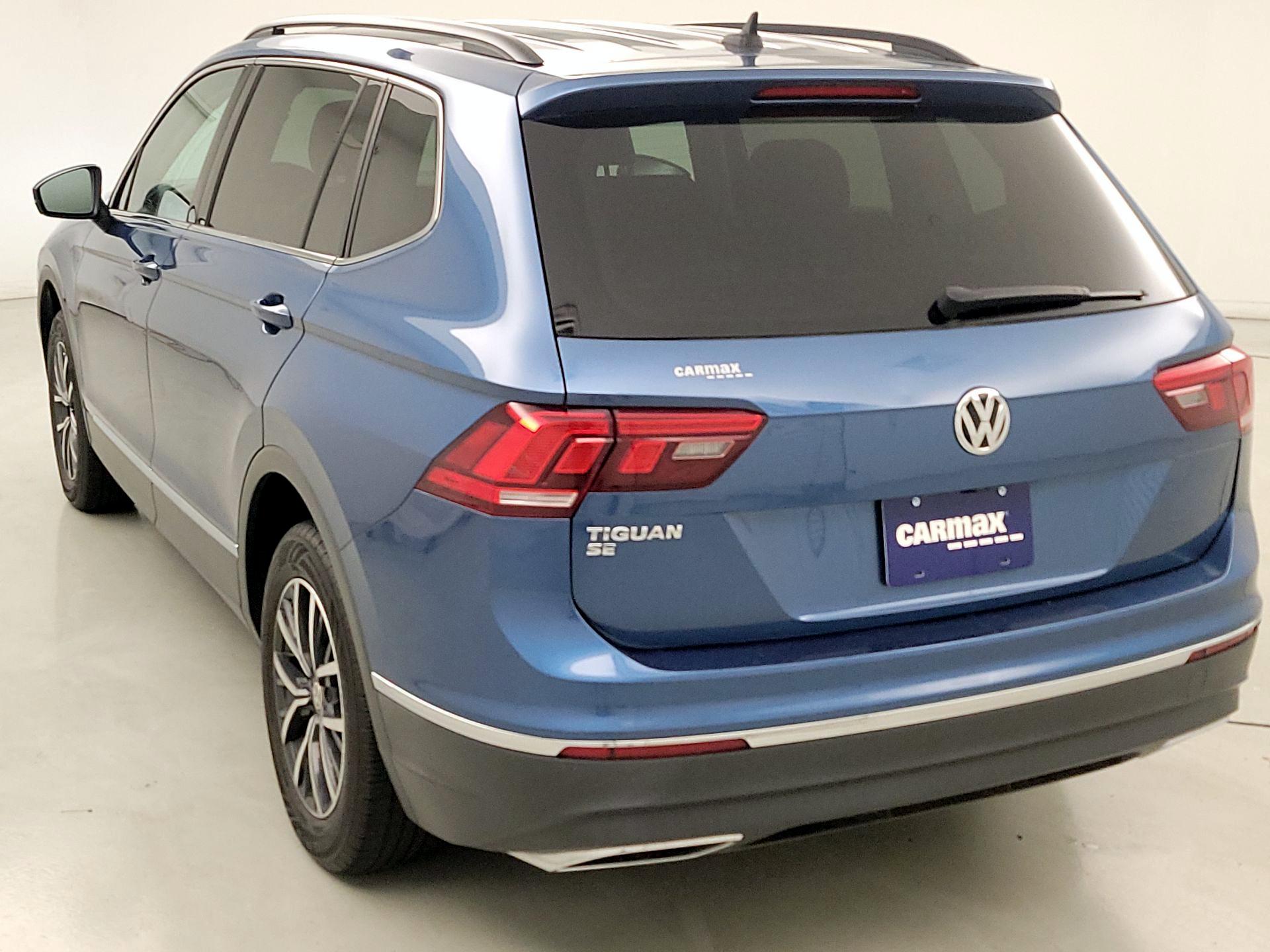 Thumbnail: 2020 Volkswagen Tiguan - 7