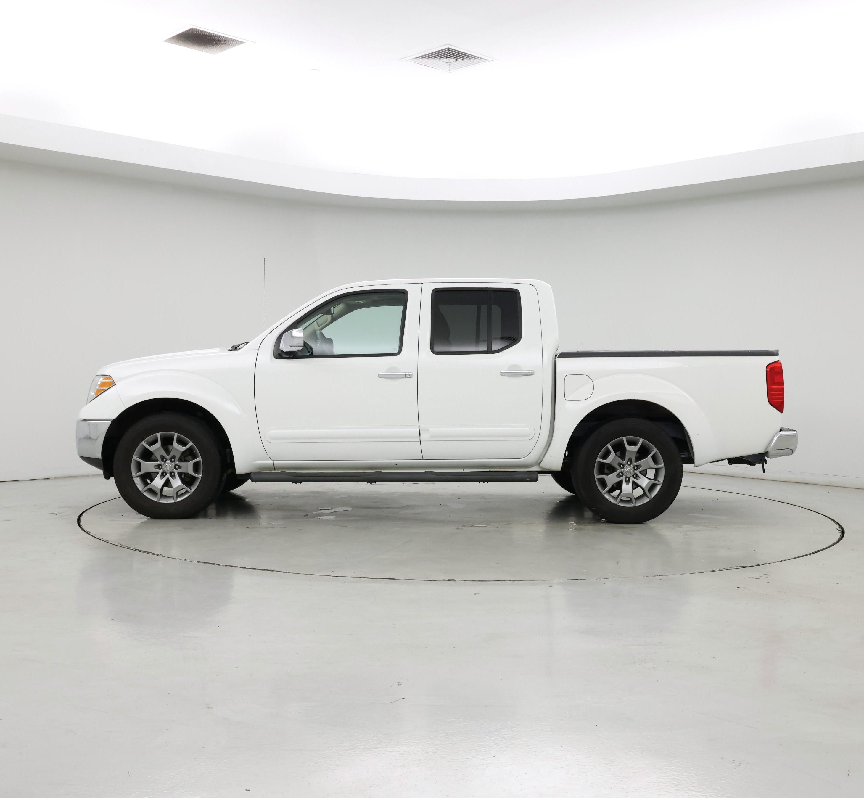 Thumbnail: 2019 Nissan Frontier - 3