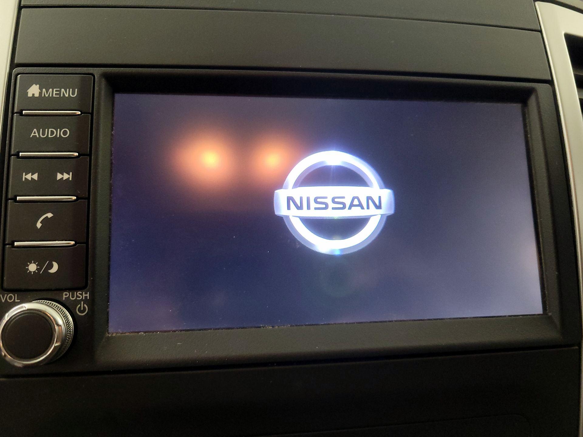 Thumbnail: 2019 Nissan Frontier - 15