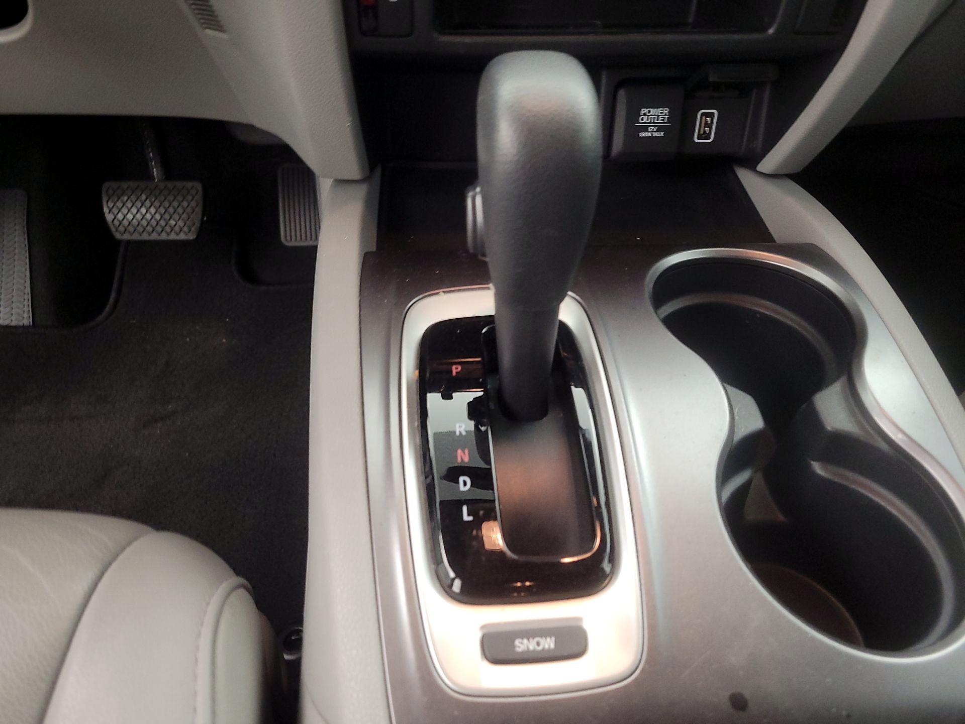 Thumbnail: 2019 Honda Pilot - 15