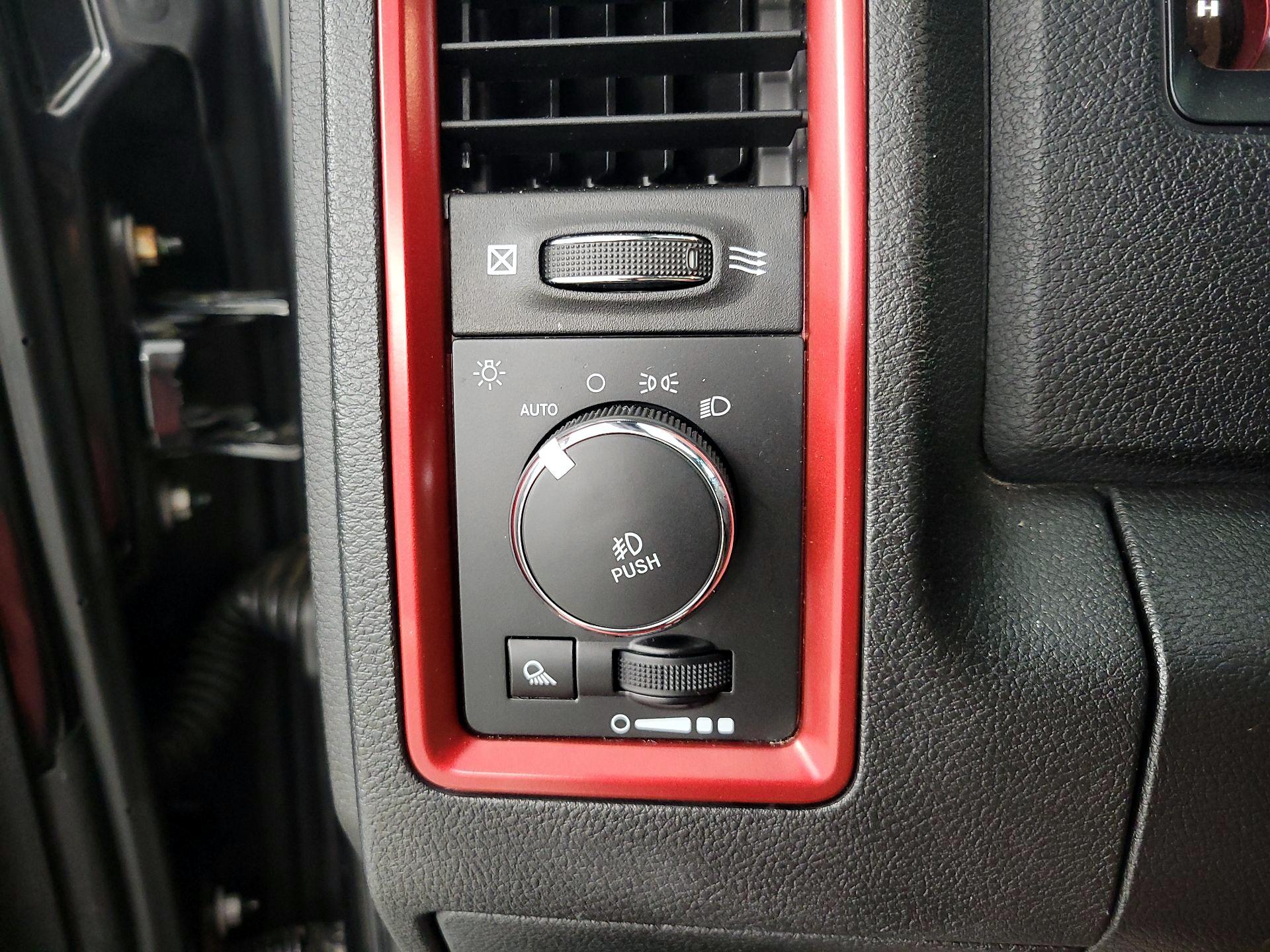 Thumbnail: 2017 RAM 1500 - 13
