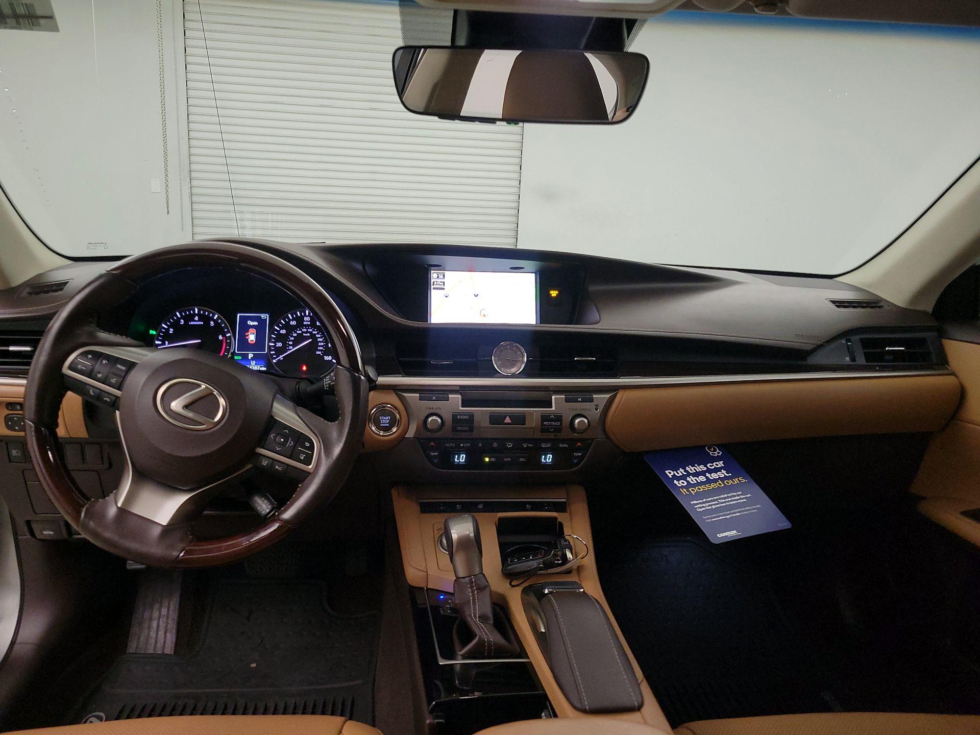 Thumbnail: 2019 Lexus ES - 9