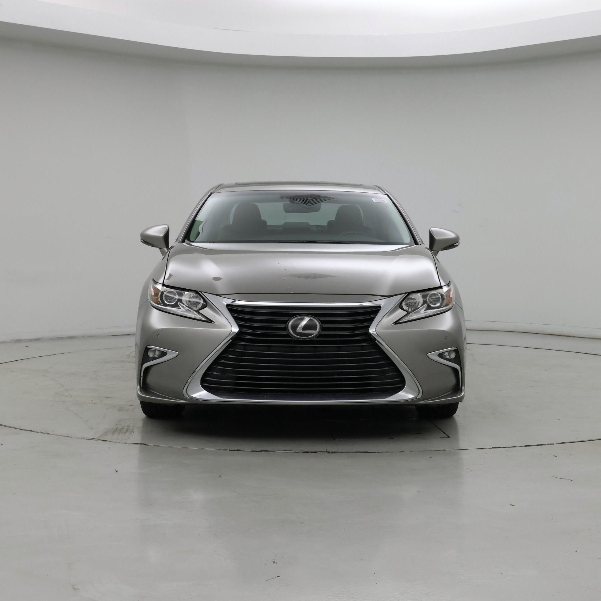 Thumbnail: 2019 Lexus ES - 5