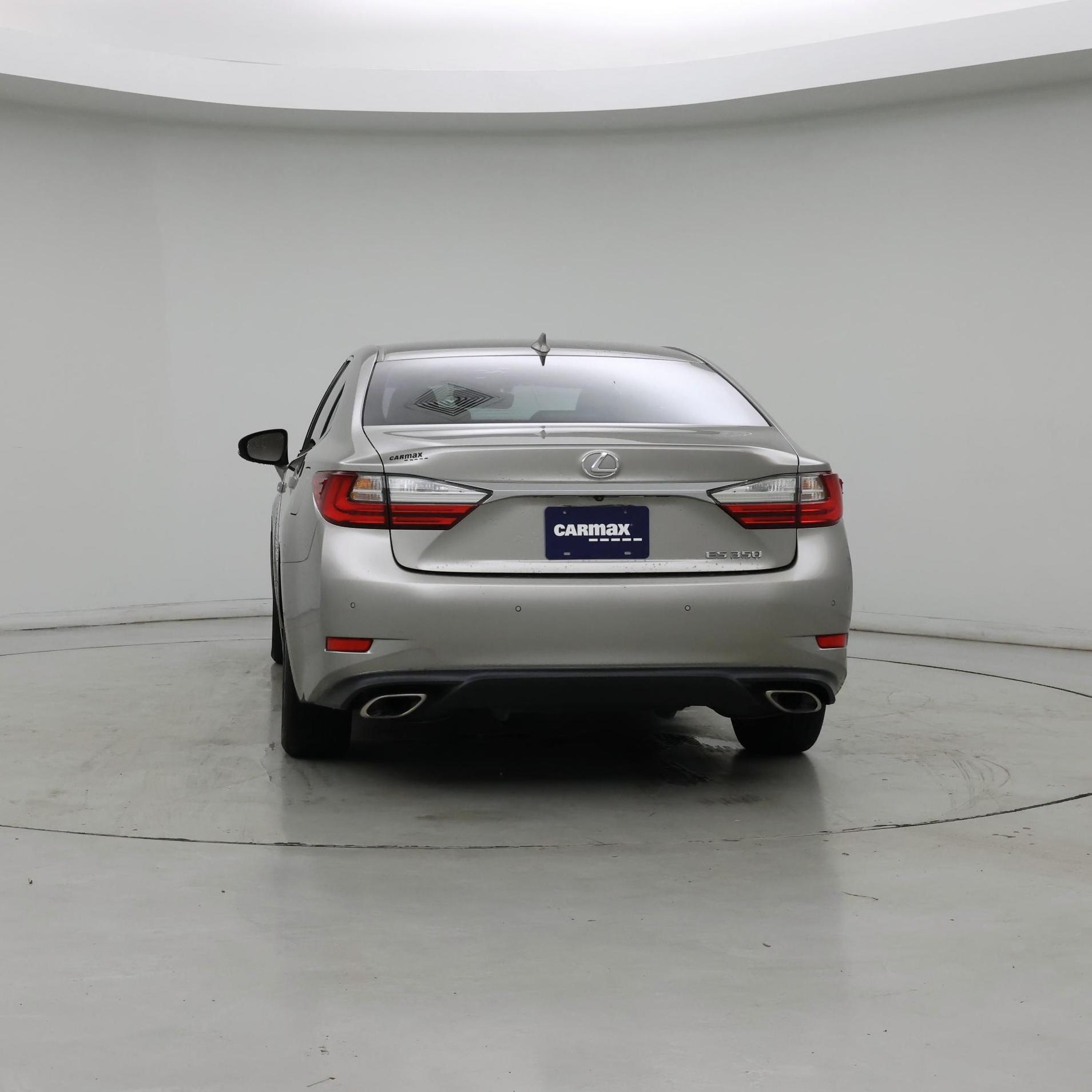 Thumbnail: 2019 Lexus ES - 6
