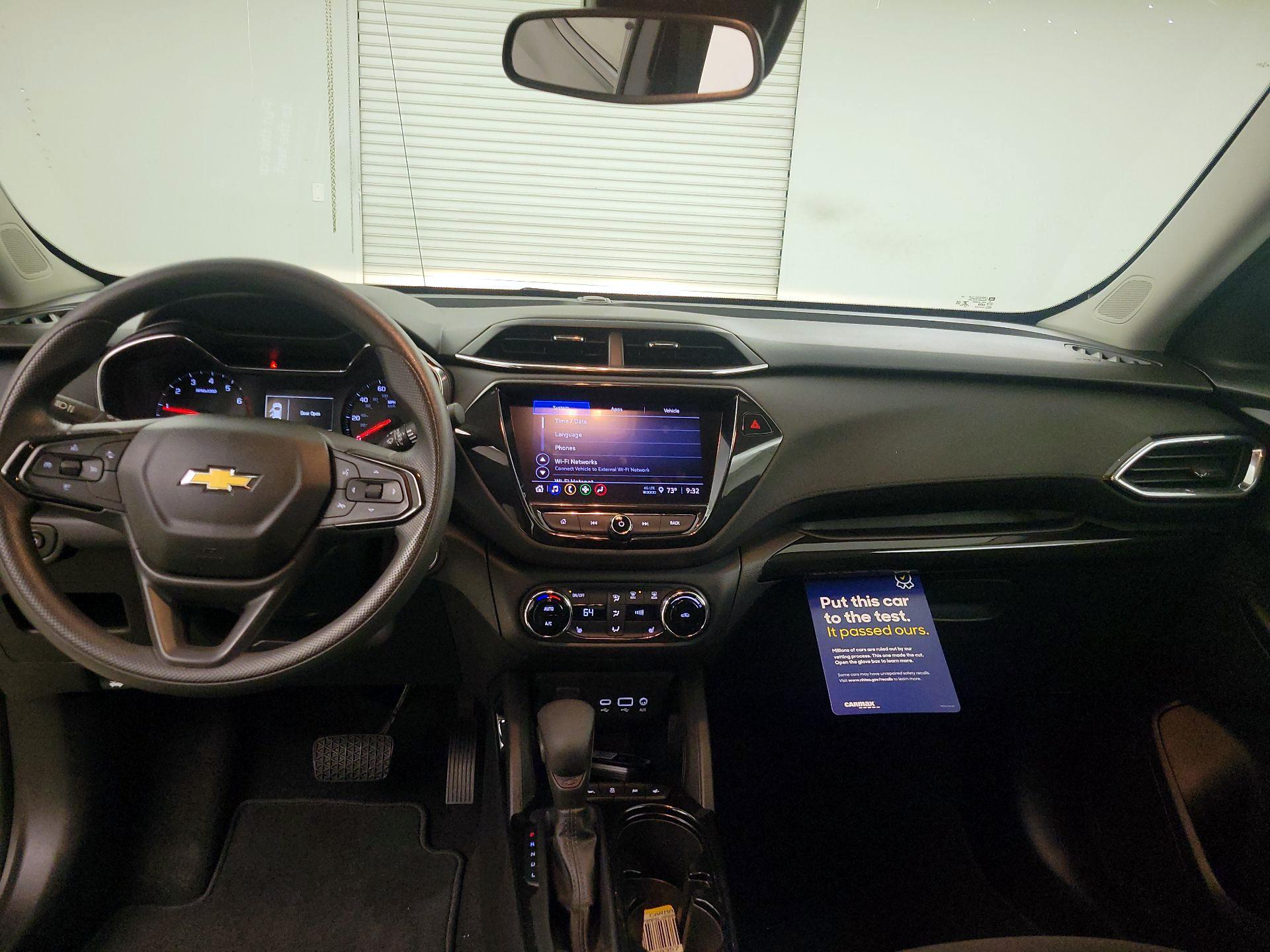 Thumbnail: 2023 Chevrolet TrailBlazer - 9