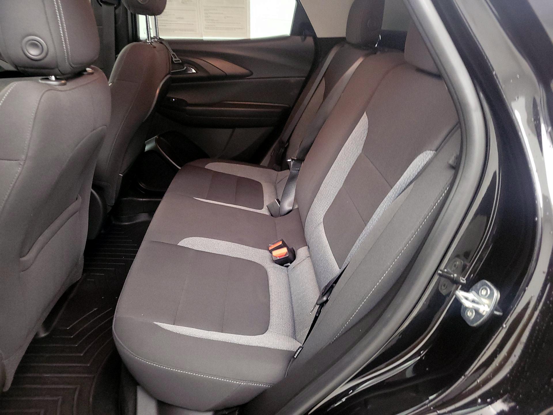 Thumbnail: 2023 Chevrolet TrailBlazer - 19