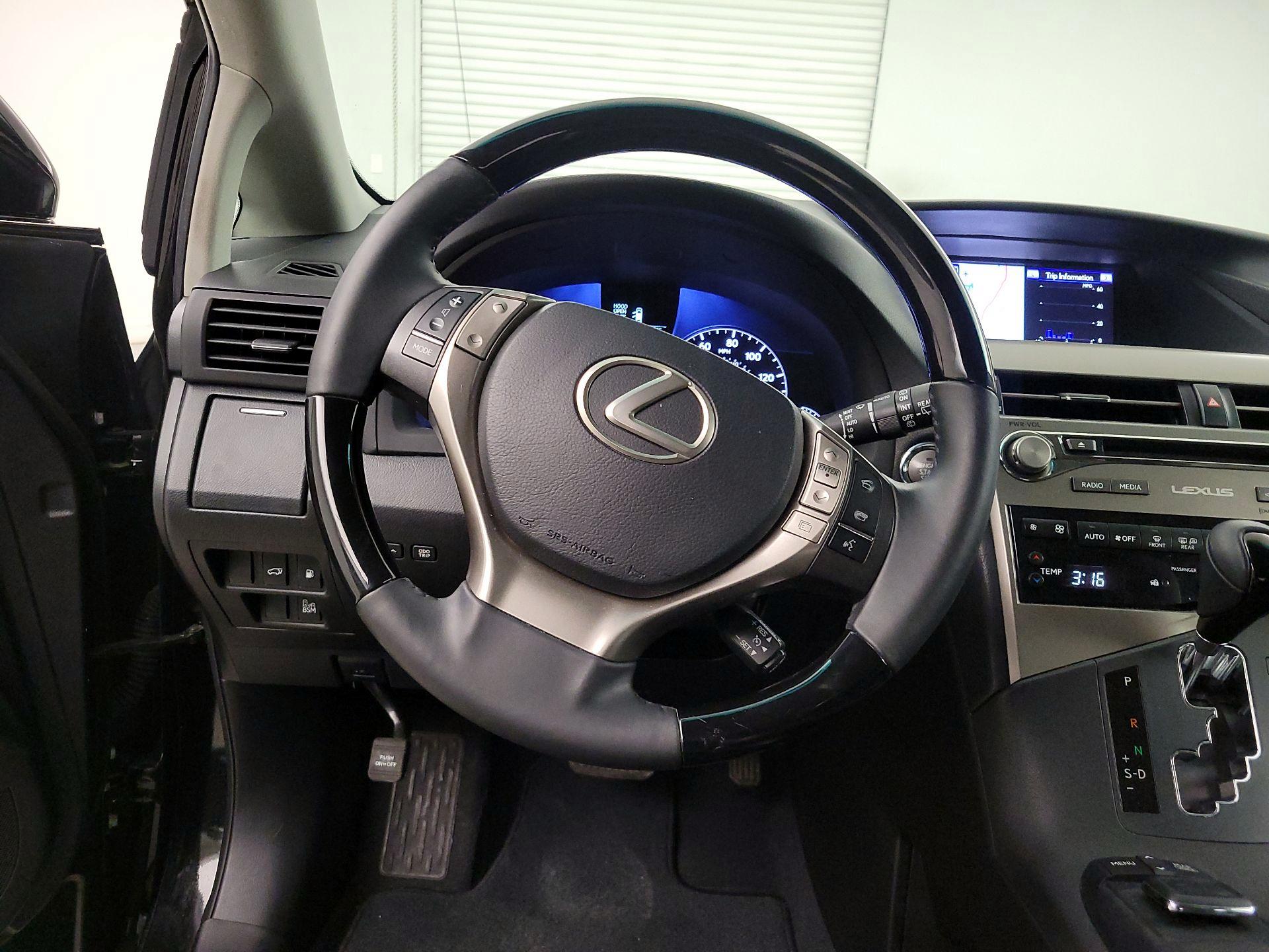 Thumbnail: 2015 Lexus RX - 10