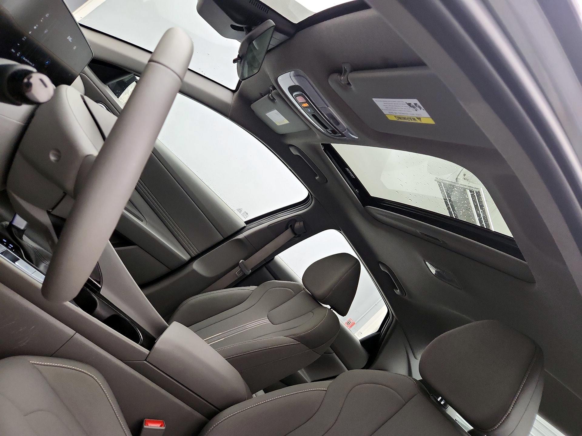 Thumbnail: 2024 Hyundai Elantra - 20