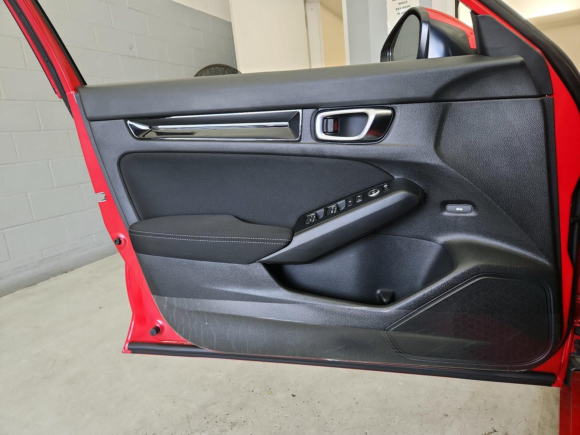 Thumbnail: 2024 Honda Civic - 12