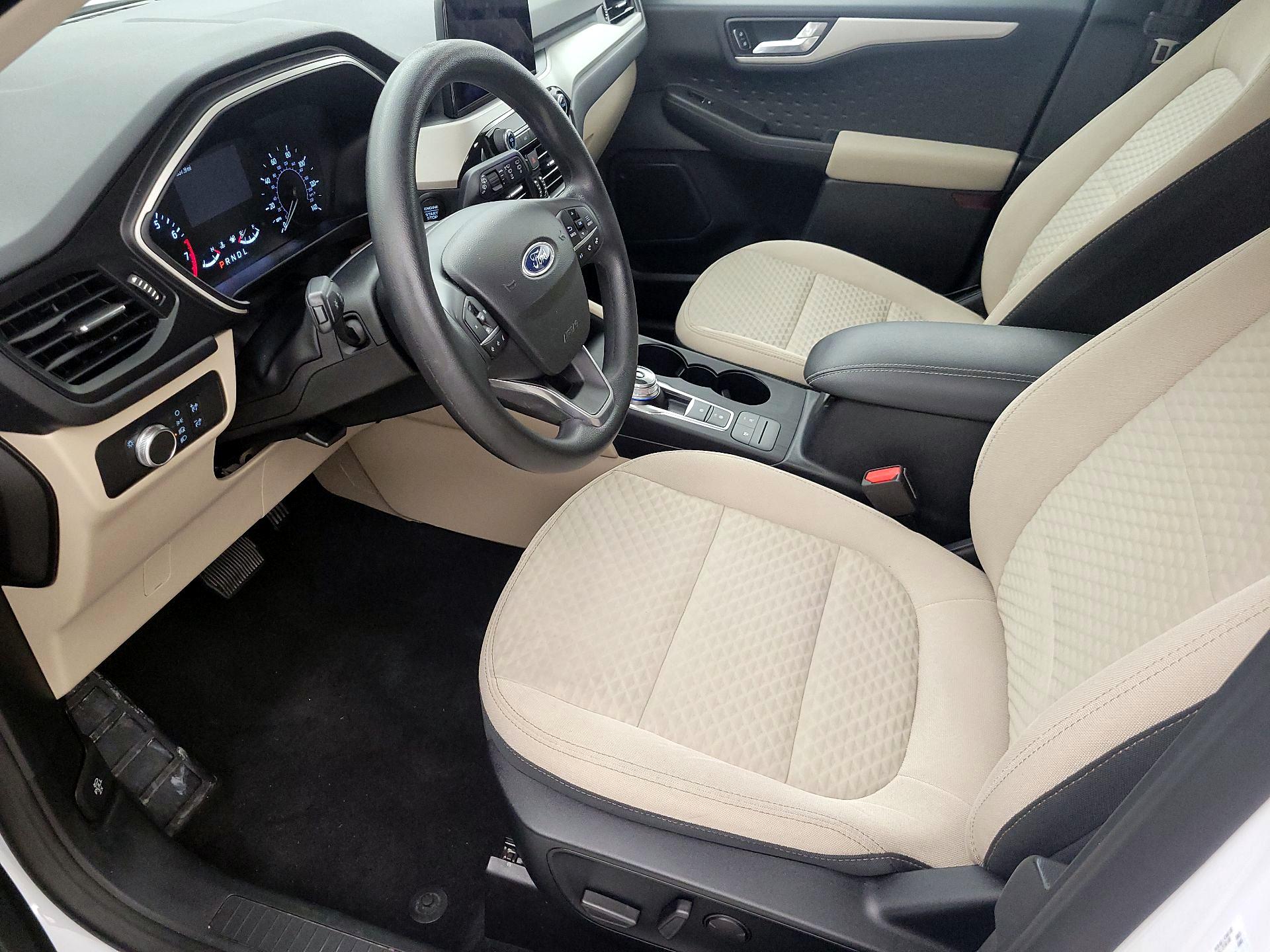 Thumbnail: 2020 Ford Escape - 11