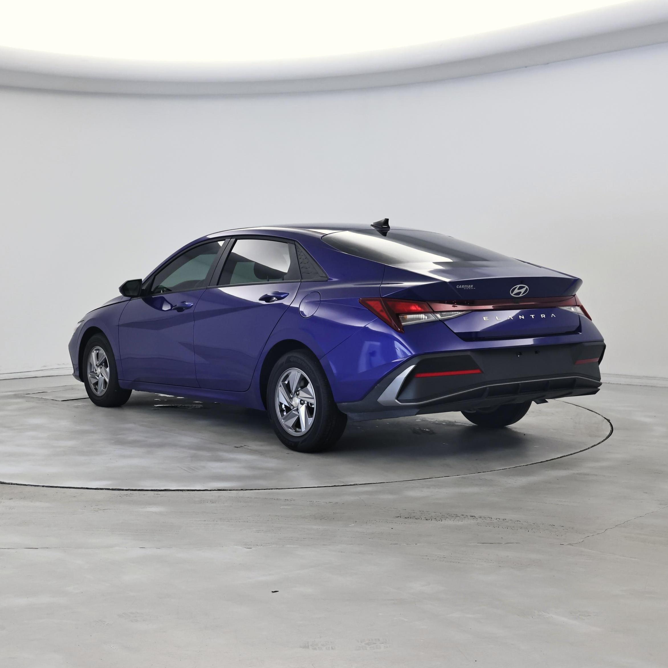 Thumbnail: 2024 Hyundai Elantra - 2