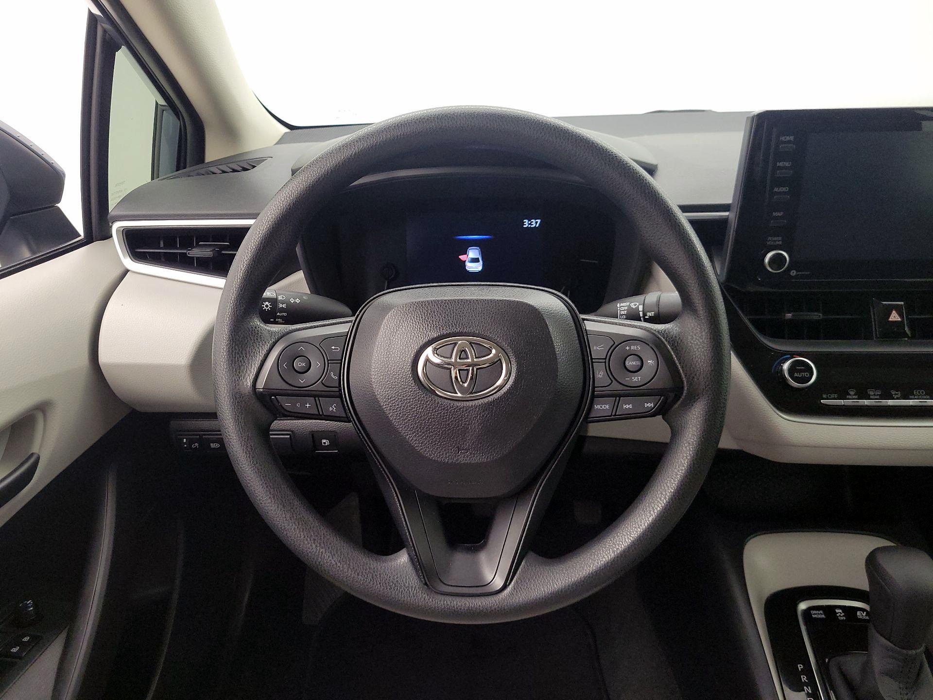 Thumbnail: 2022 Toyota Corolla - 10