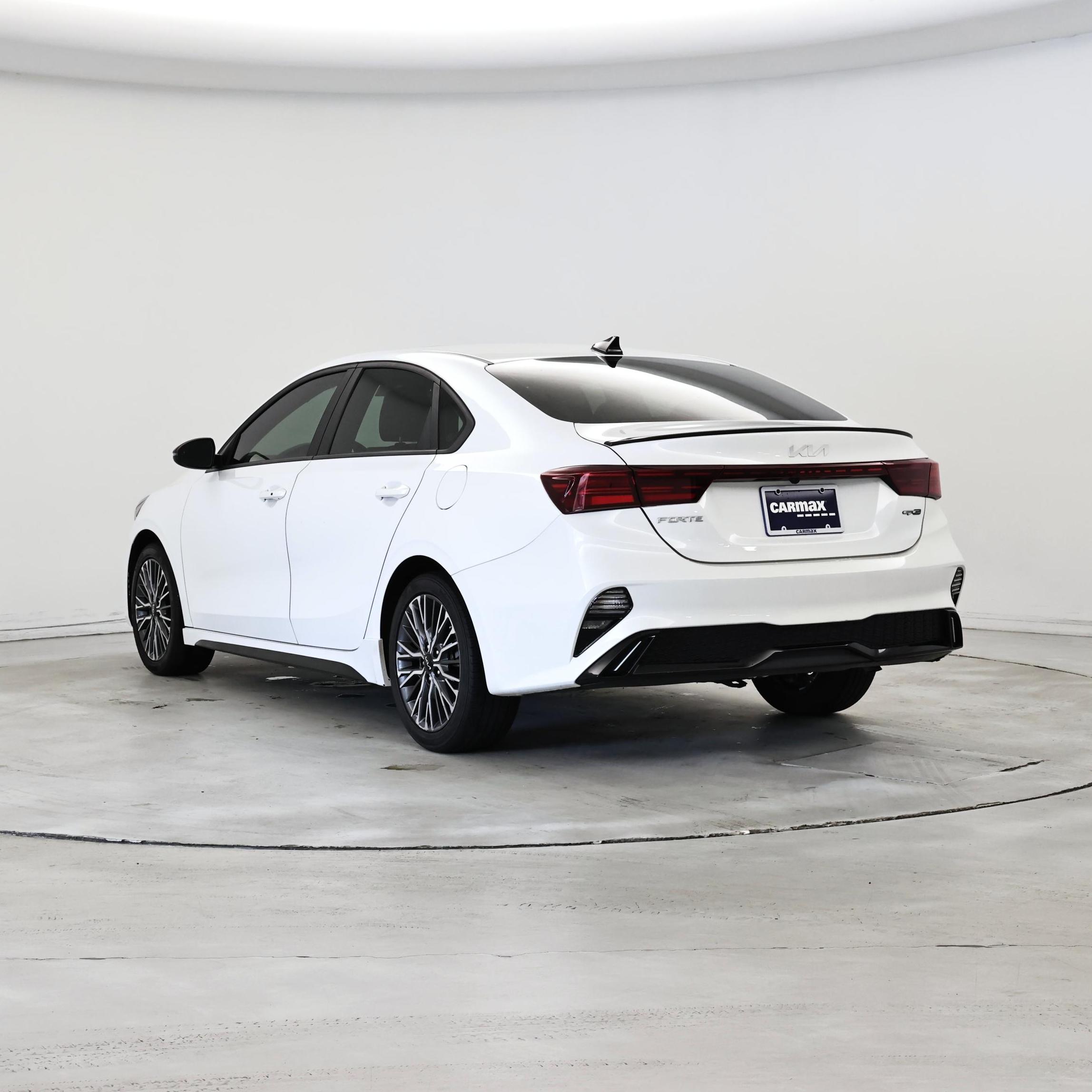 Thumbnail: 2024 Kia Forte - 2