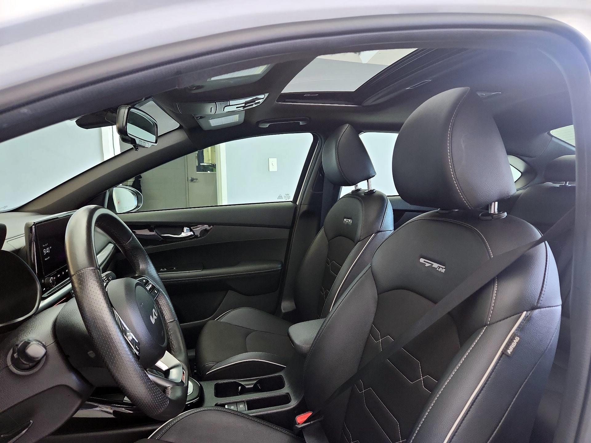 Thumbnail: 2024 Kia Forte - 20