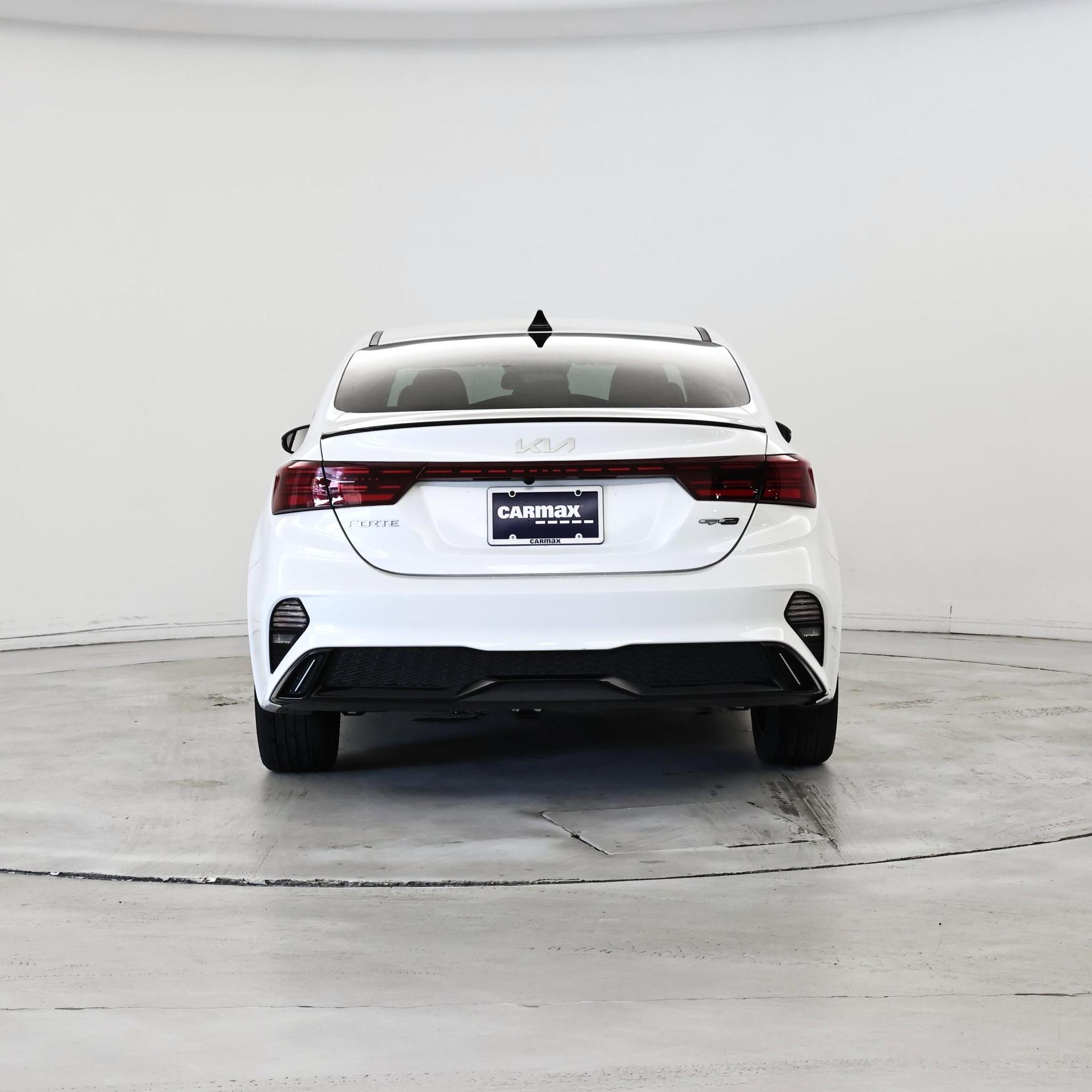Thumbnail: 2024 Kia Forte - 6