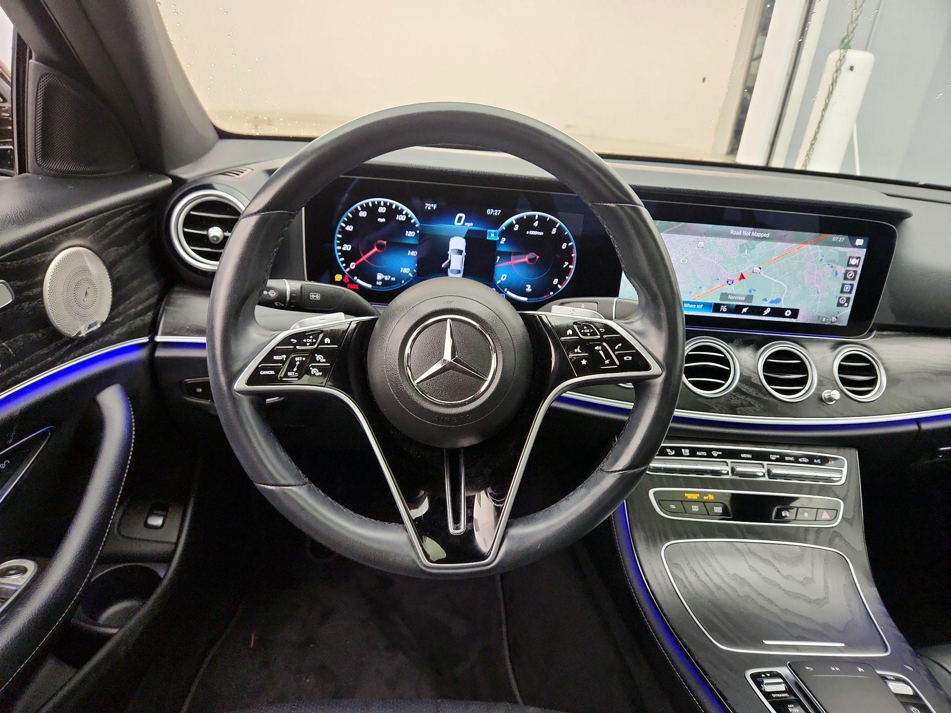 Thumbnail: 2022 Mercedes-Benz E-Class - 10