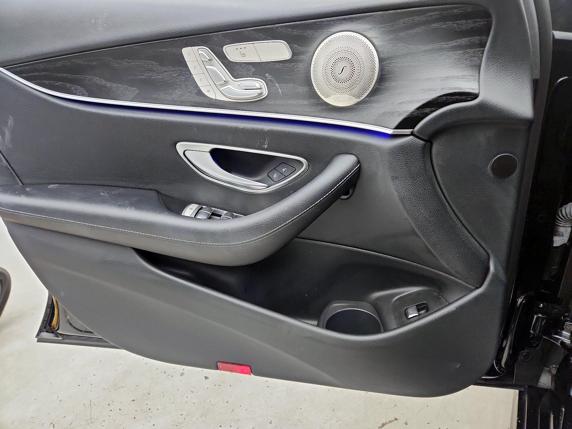 Thumbnail: 2022 Mercedes-Benz E-Class - 12