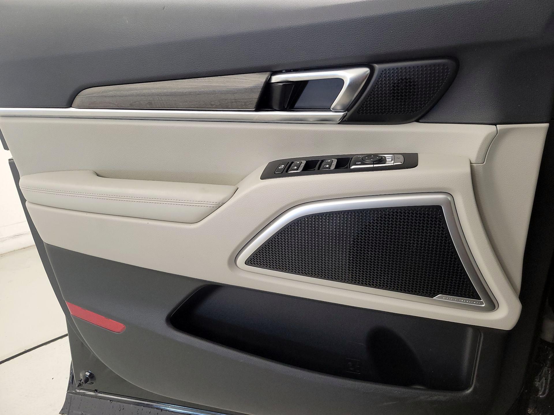 Thumbnail: 2022 Kia Telluride - 12