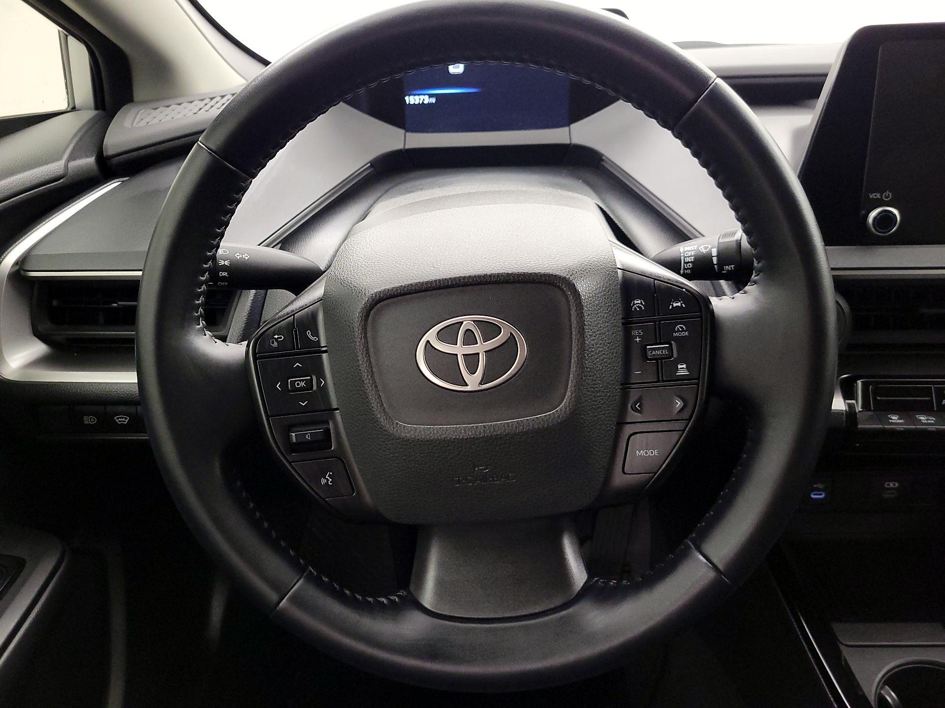 Thumbnail: 2023 Toyota Prius - 10