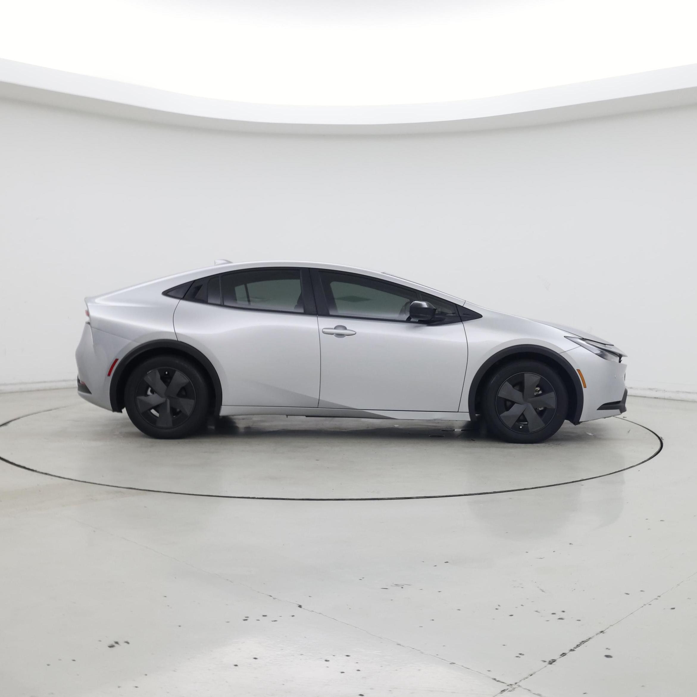 Thumbnail: 2023 Toyota Prius - 7
