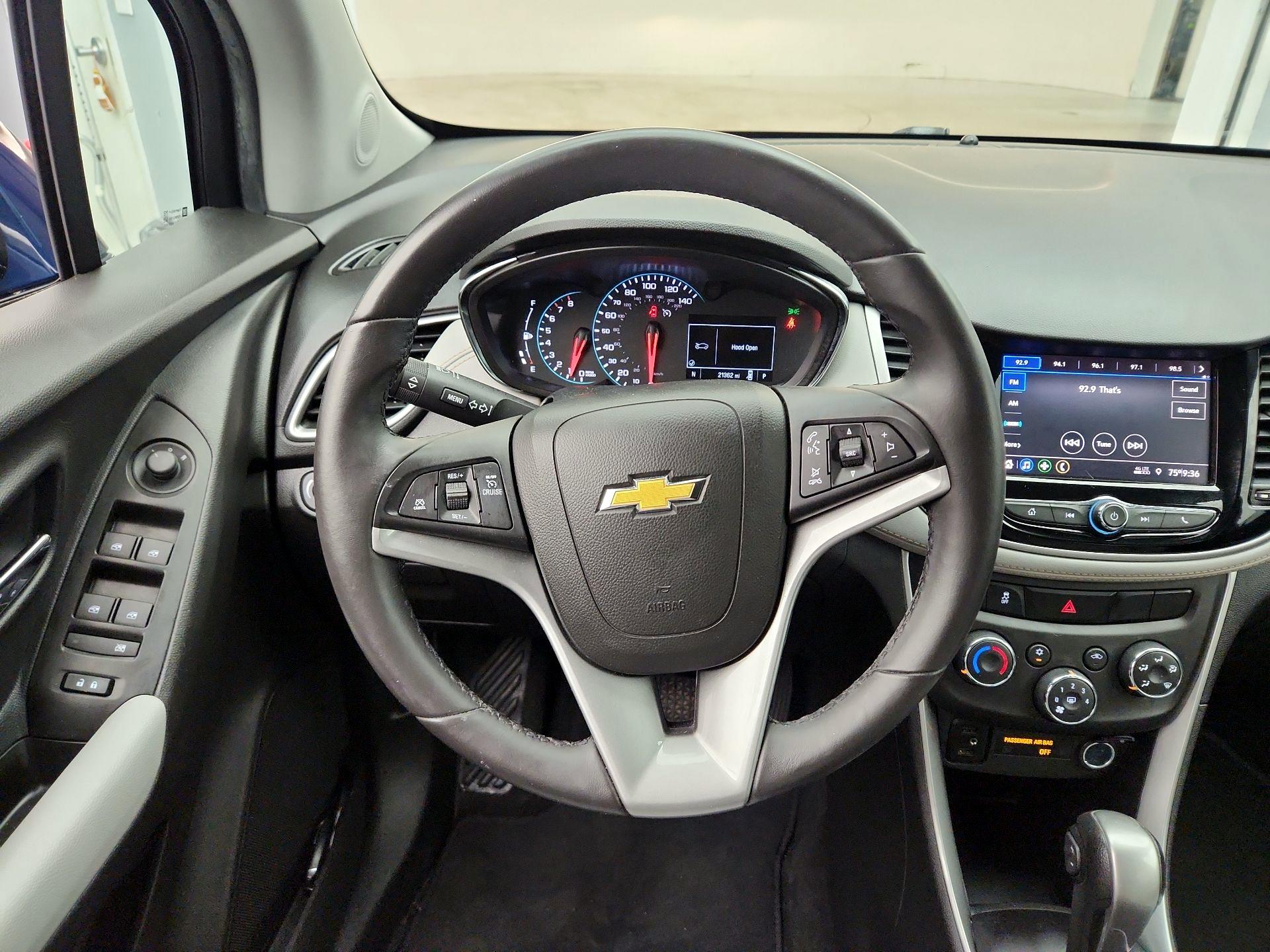 Thumbnail: 2020 Chevrolet Trax - 10