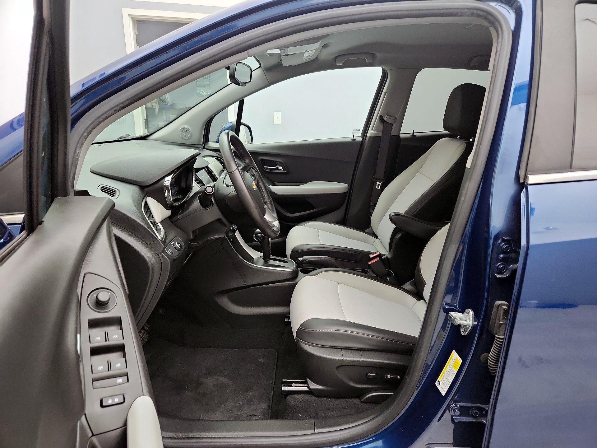 Thumbnail: 2020 Chevrolet Trax - 11