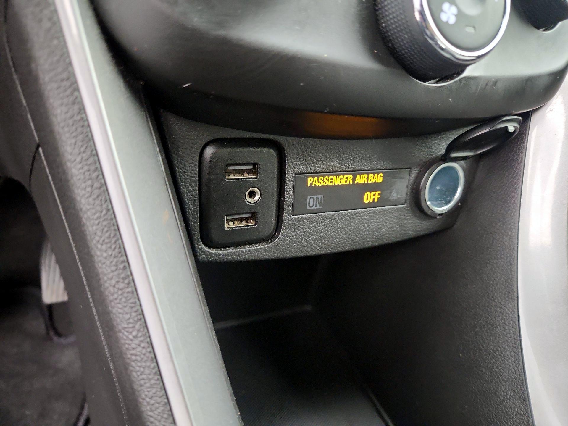 Thumbnail: 2020 Chevrolet Trax - 18