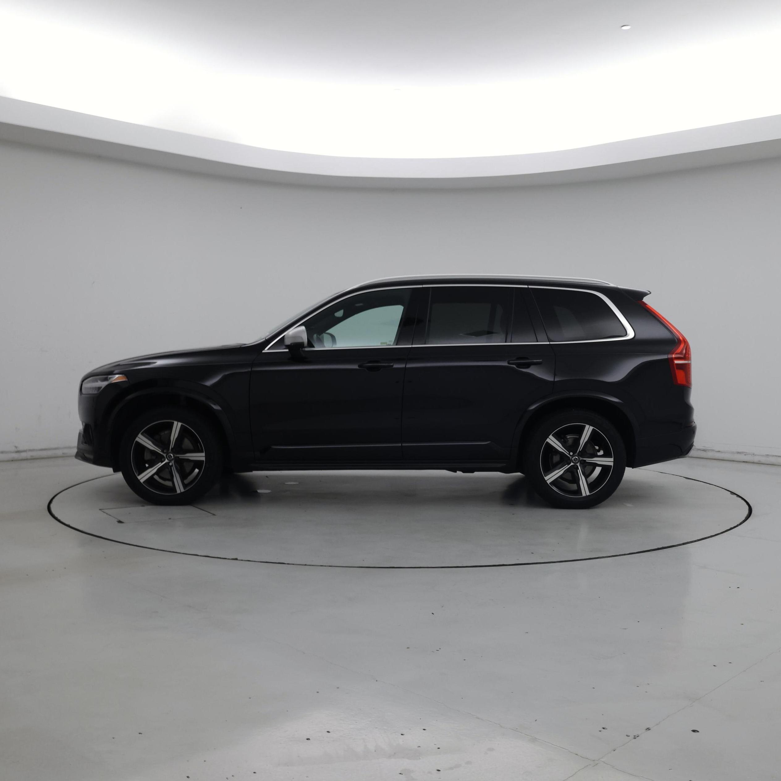 Thumbnail: 2019 Volvo XC90 - 3