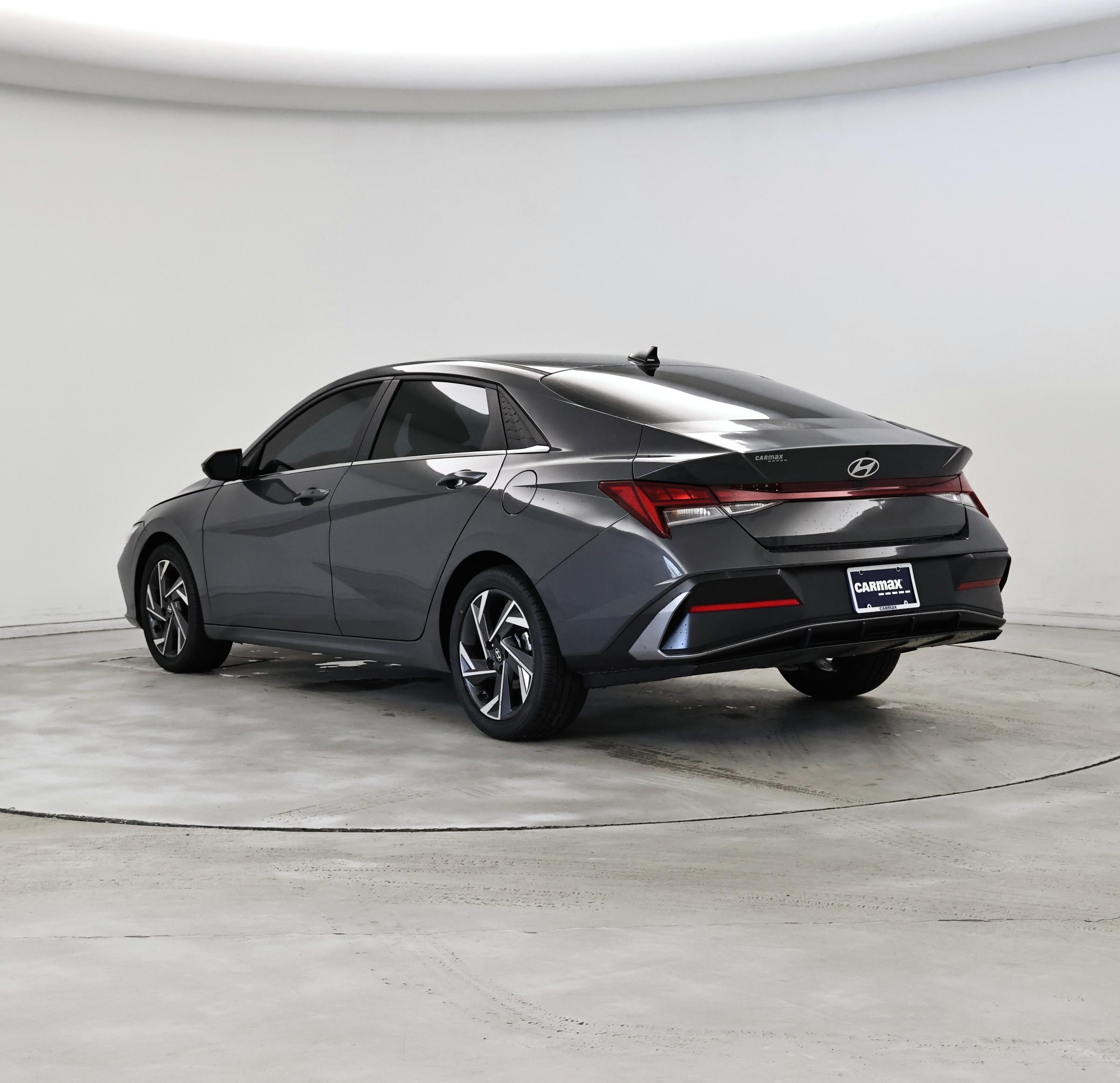 Thumbnail: 2024 Hyundai Elantra - 2
