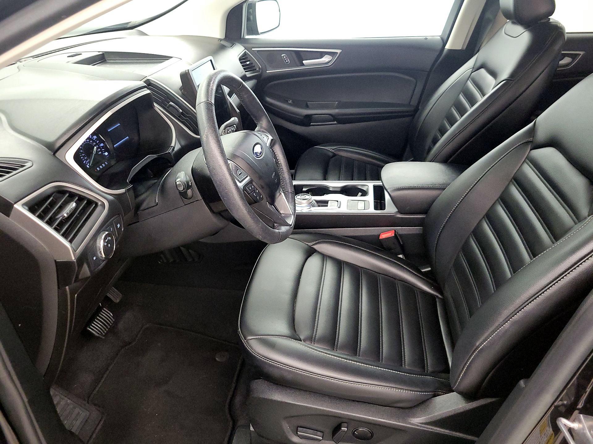 Thumbnail: 2021 Ford Edge - 11