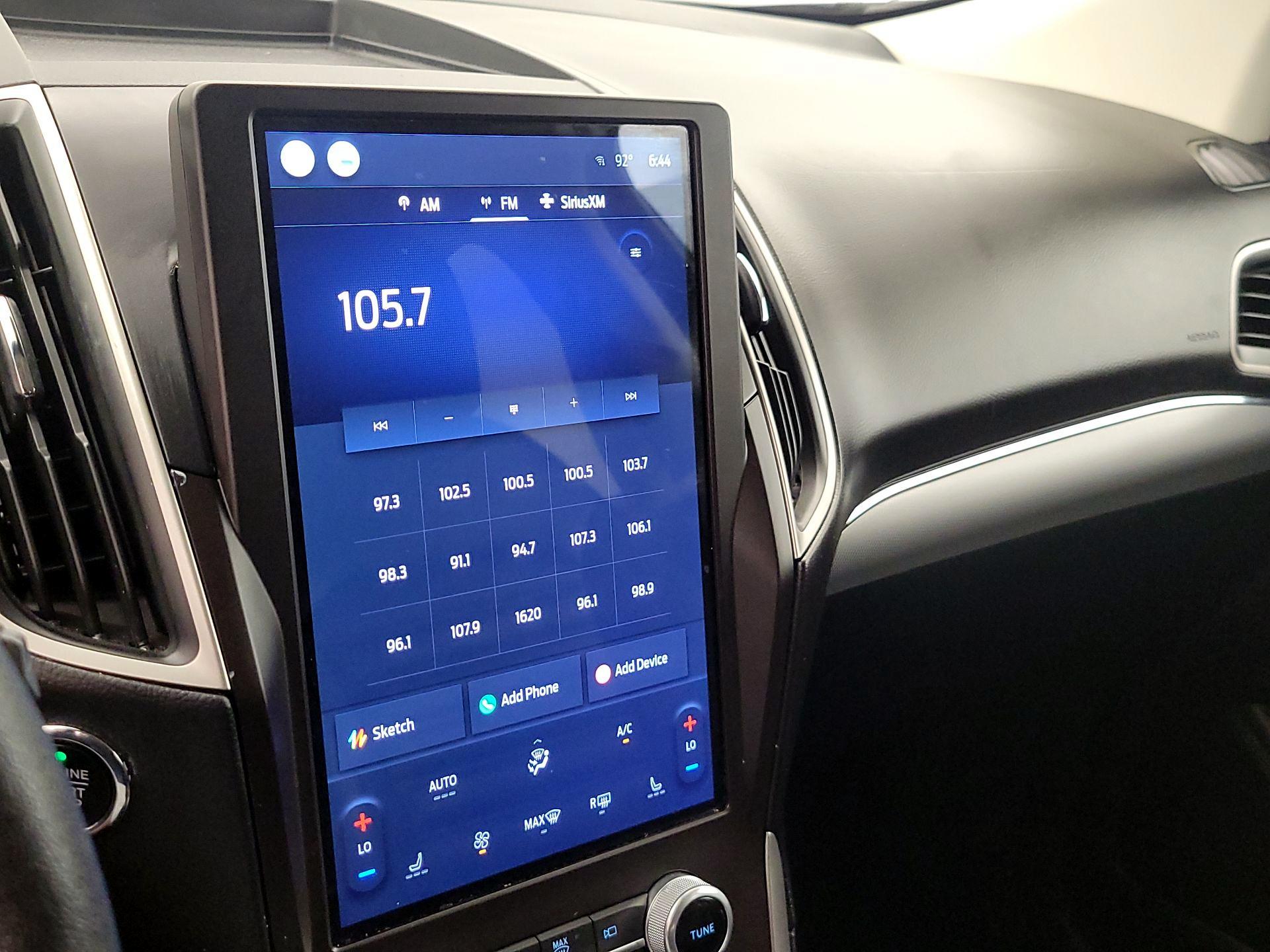 Thumbnail: 2021 Ford Edge - 15